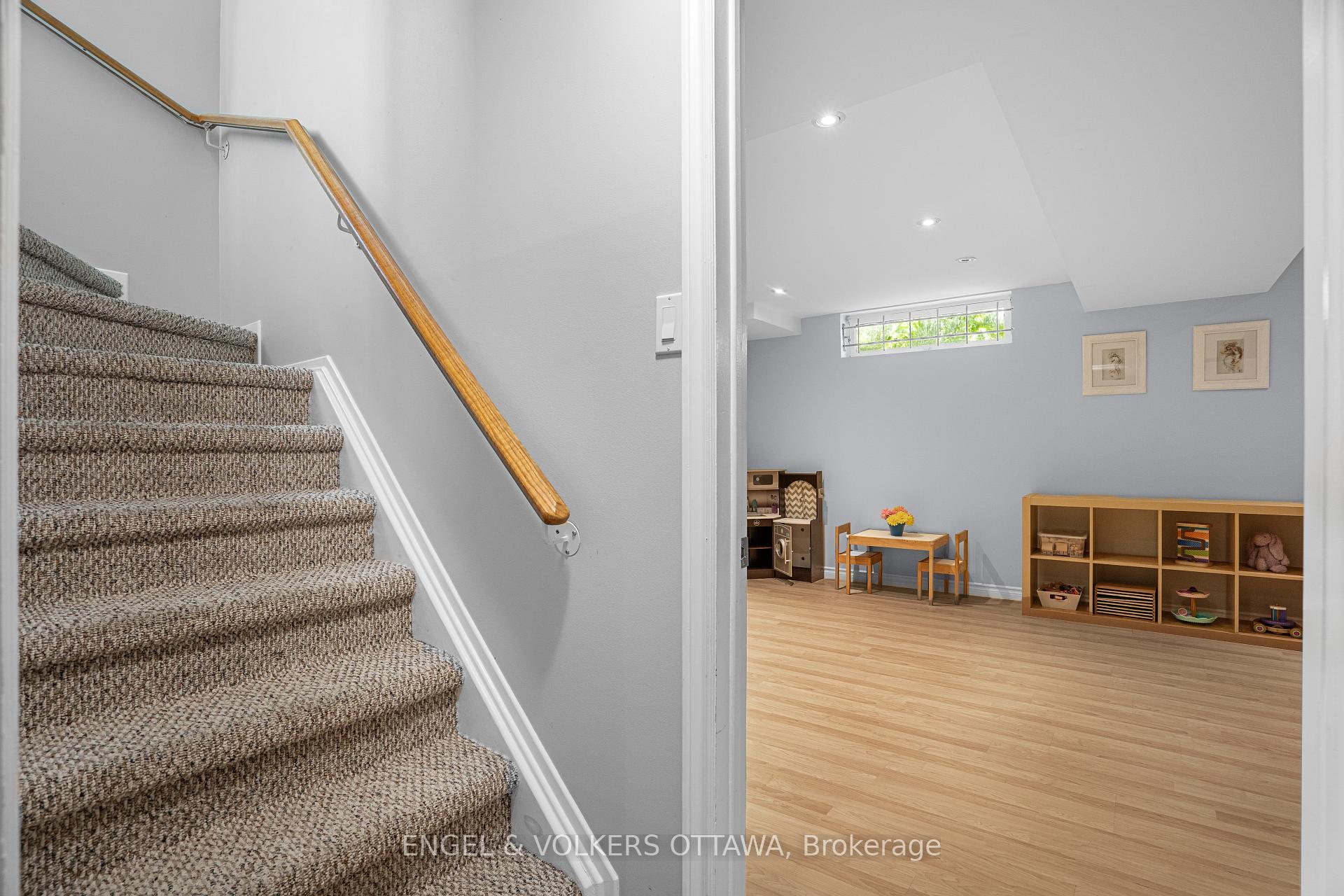 Photo 41 of 1862 Windflower Way, Ottawa, Chapel Hill — HOMEH