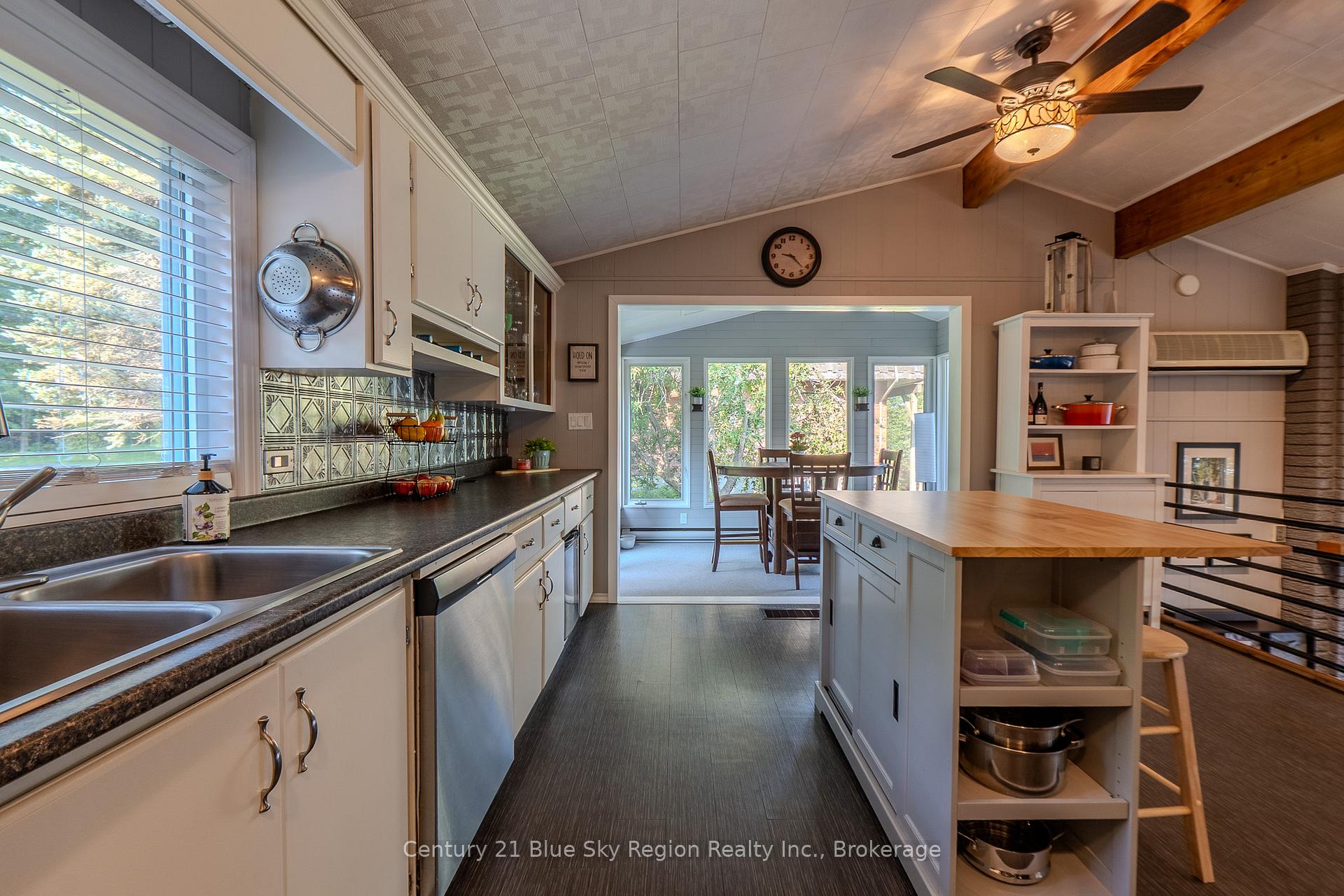 Photo 9 of 1370 Peninsula Road, North Bay, Birchaven — HOMEH
