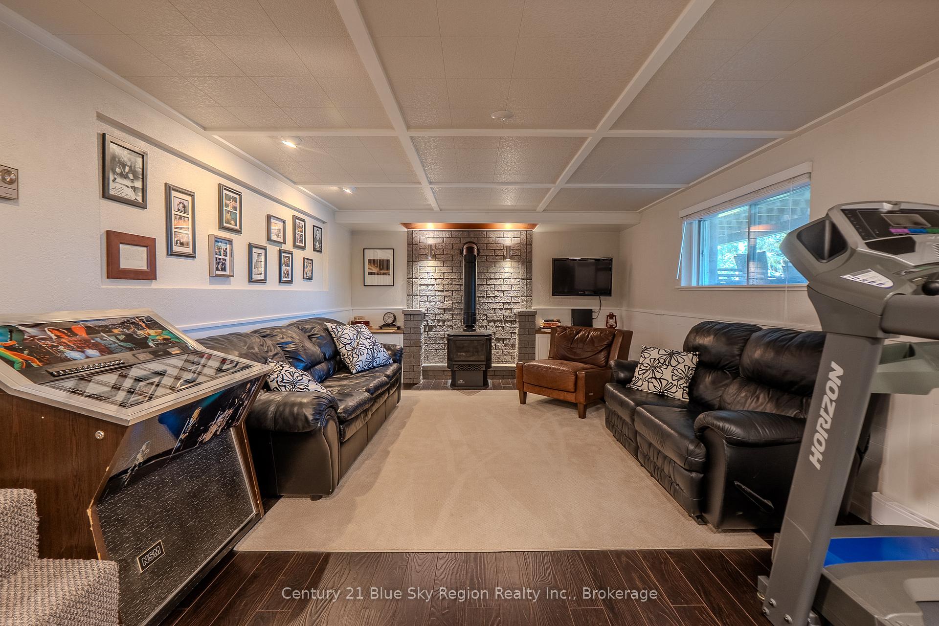 Photo 29 of 1370 Peninsula Road, North Bay, Birchaven — HOMEH