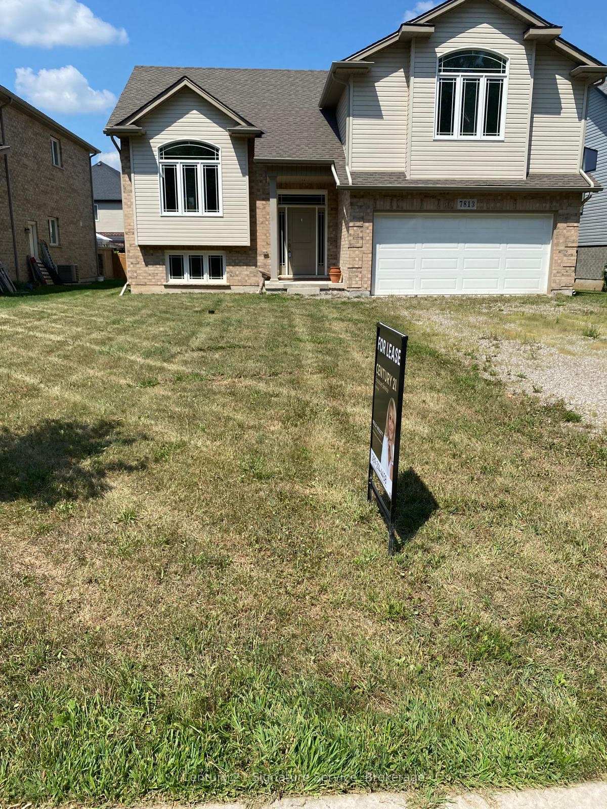 Photo 1 of 7813 Oldfield Road, Niagara Falls, Oldfield — HOMEH