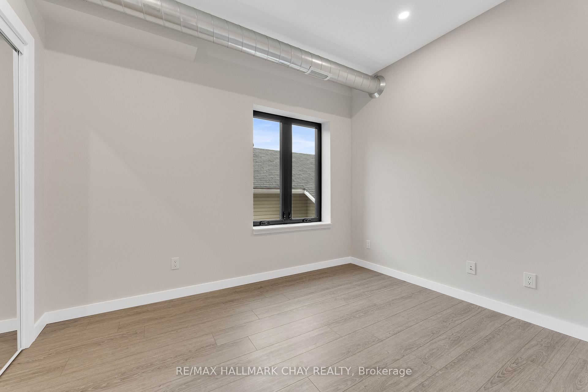Photo 10 of Unit A, 163 Mary Street, Orillia — HOMEH