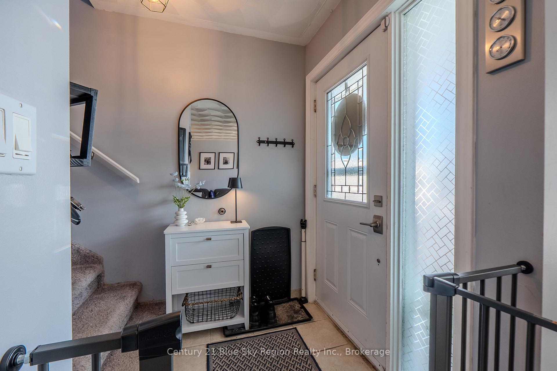 Photo 7 of 2624 Connaught Avenue, North Bay, Birchaven — HOMEH