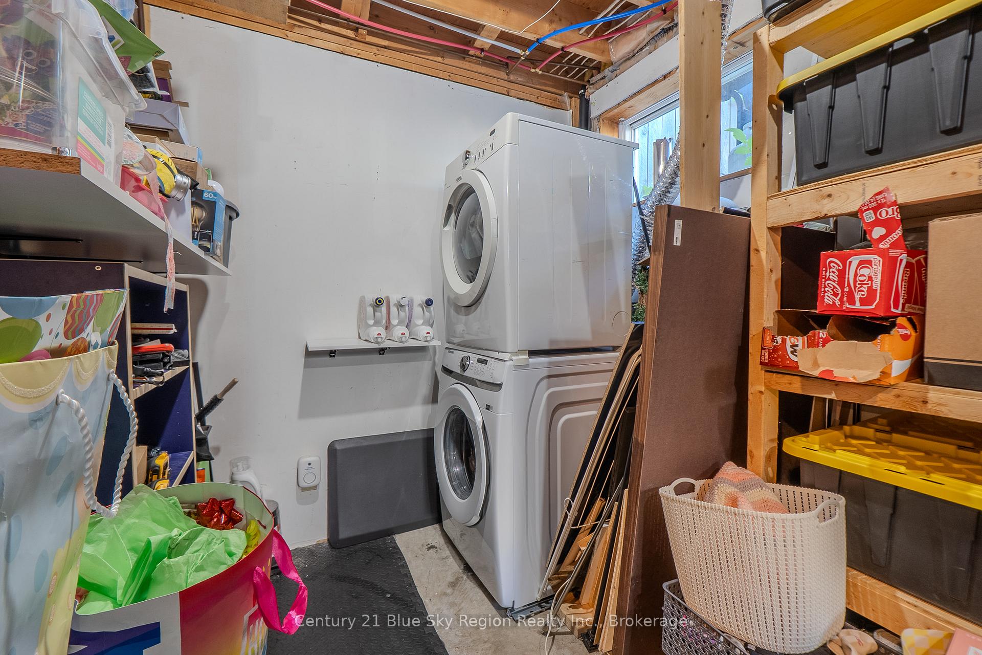 Photo 35 of 2624 Connaught Avenue, North Bay, Birchaven — HOMEH