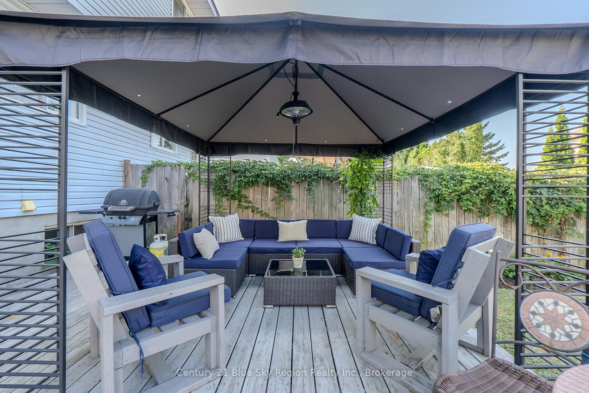 Photo 36 of 2624 Connaught Avenue, North Bay, Birchaven — HOMEH