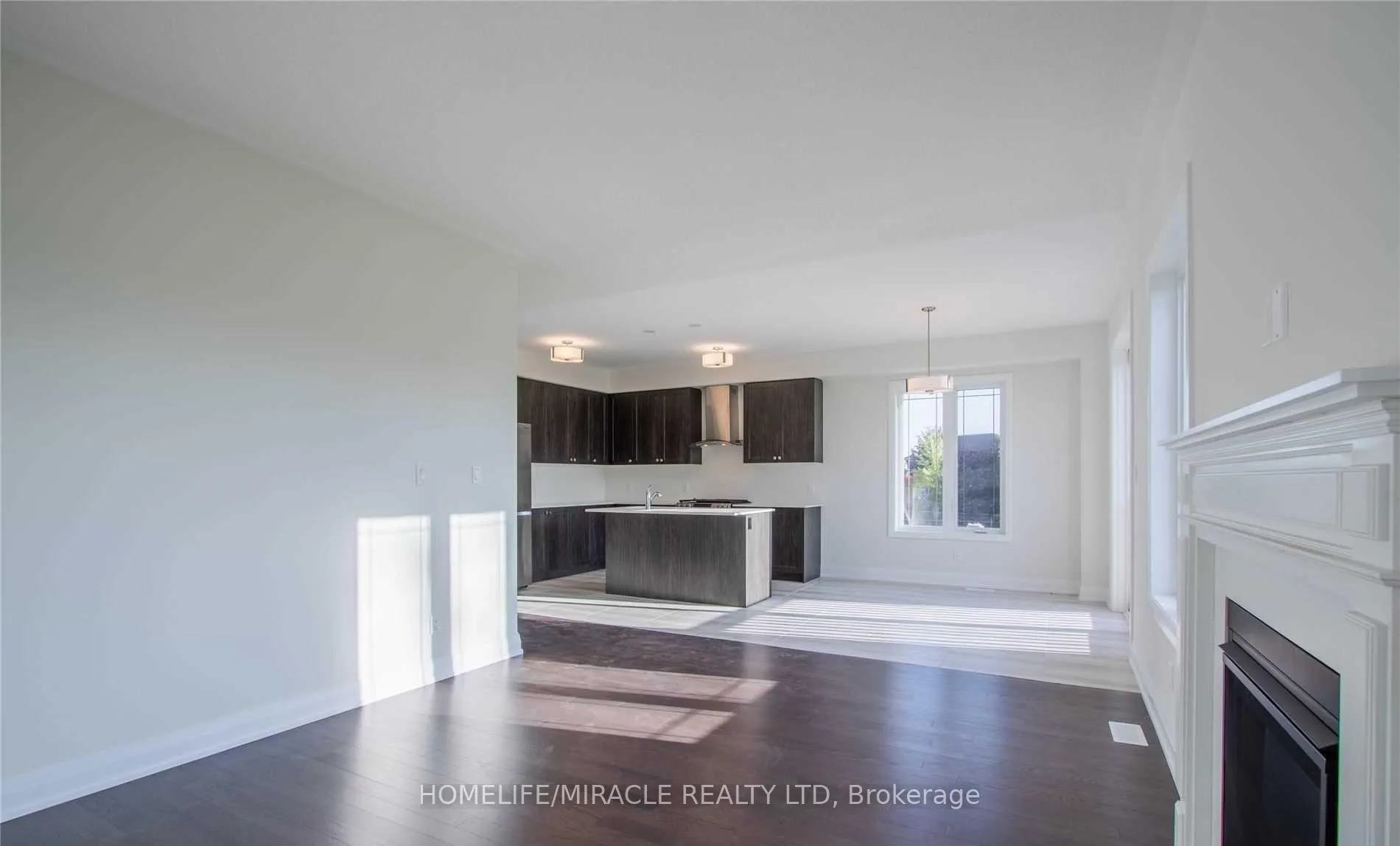 Photo 16 of Unit Upper, 530 Askew Court, Oshawa, Taunton — HOMEH