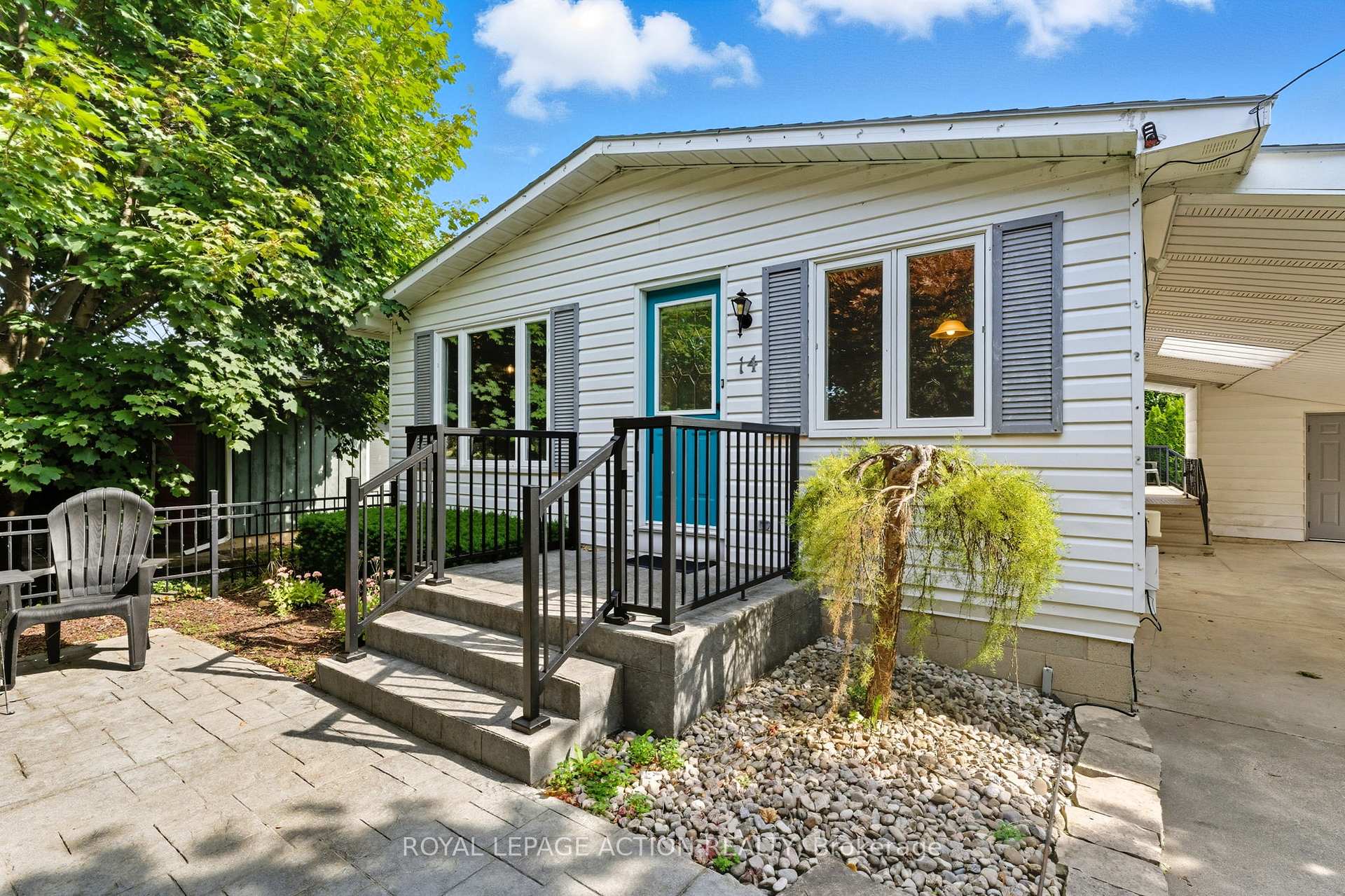 Photo 2 of 14 Jackson Heights, Norfolk, Port Dover — HOMEH