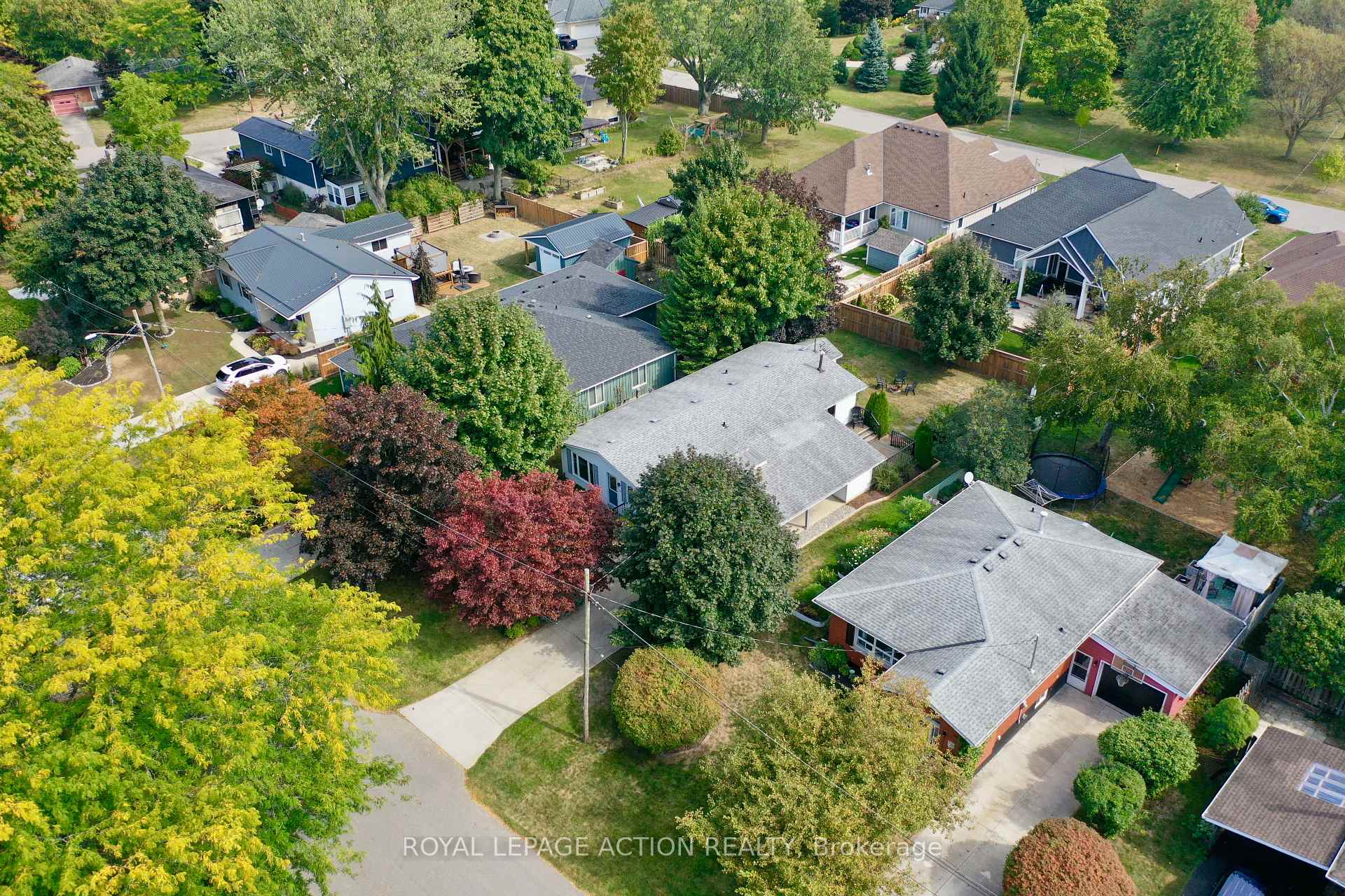 Photo 28 of 14 Jackson Heights, Norfolk, Port Dover — HOMEH
