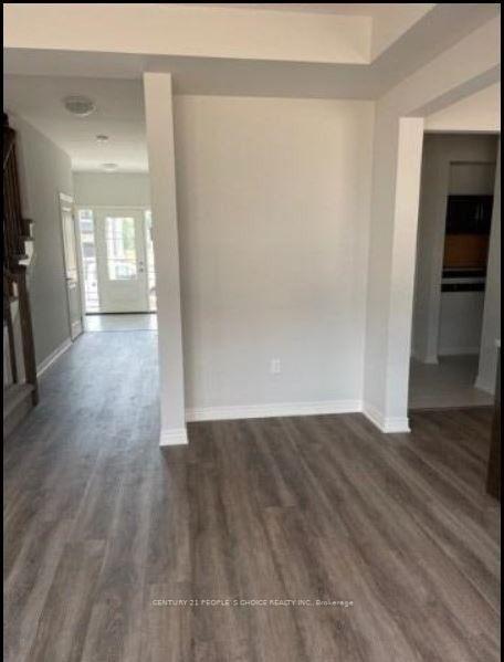 Photo 3 of 237 Walker Road, Pelham, Fonthill — HOMEH