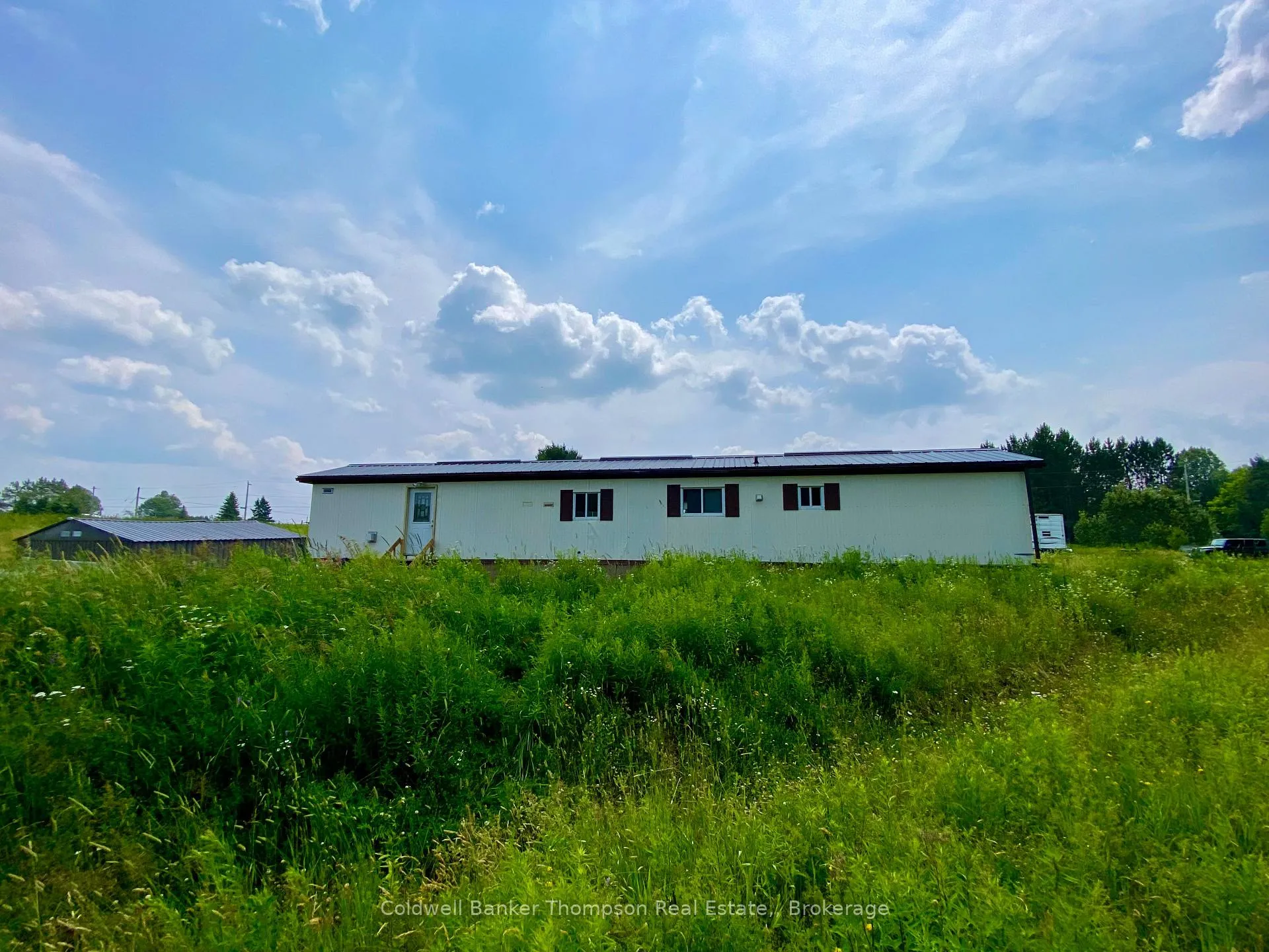 Photo 3 of 28 Hilltop Road S, Parry Sound Remote Area, Arnstein — HOMEH