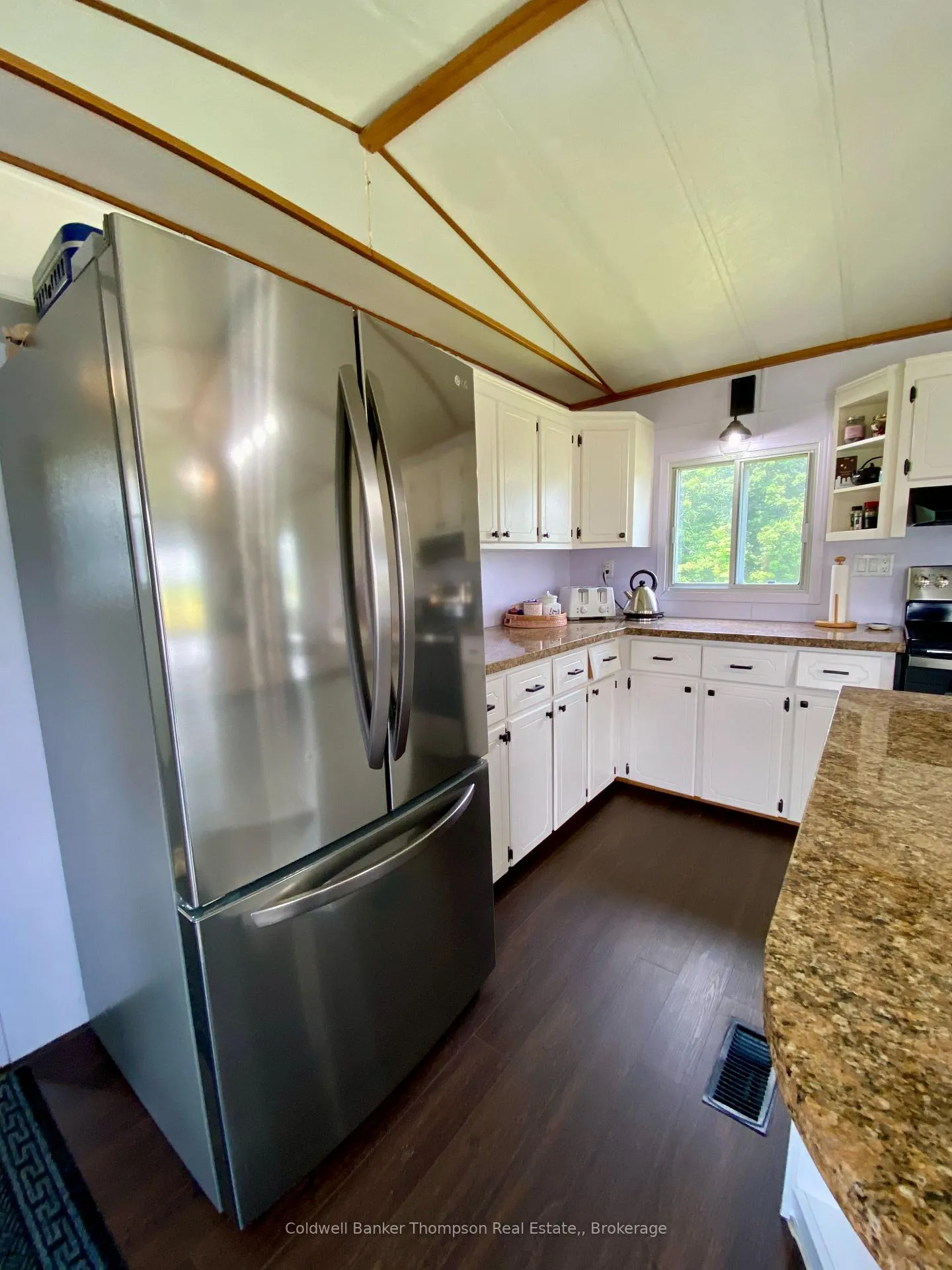 Photo 16 of 28 Hilltop Road S, Parry Sound Remote Area, Arnstein — HOMEH
