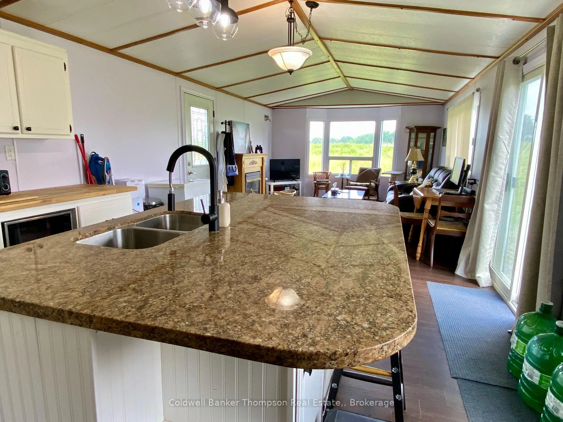 Photo 17 of 28 Hilltop Road S, Parry Sound Remote Area, Arnstein — HOMEH