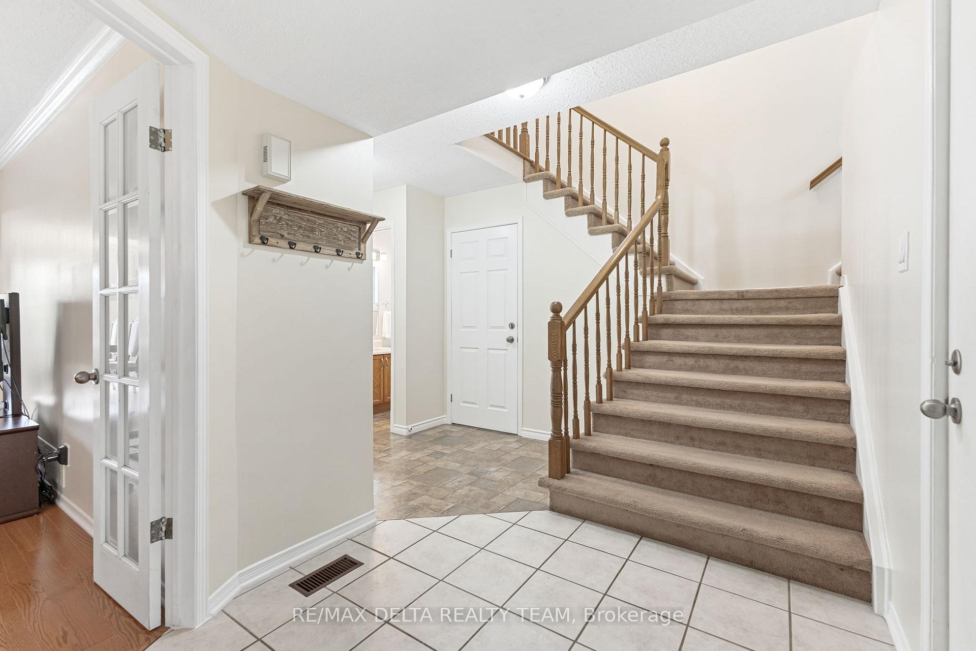 Photo 4 of 1677 Des Perdrix Crescent, Ottawa, Orleans/Sunridge — HOMEH