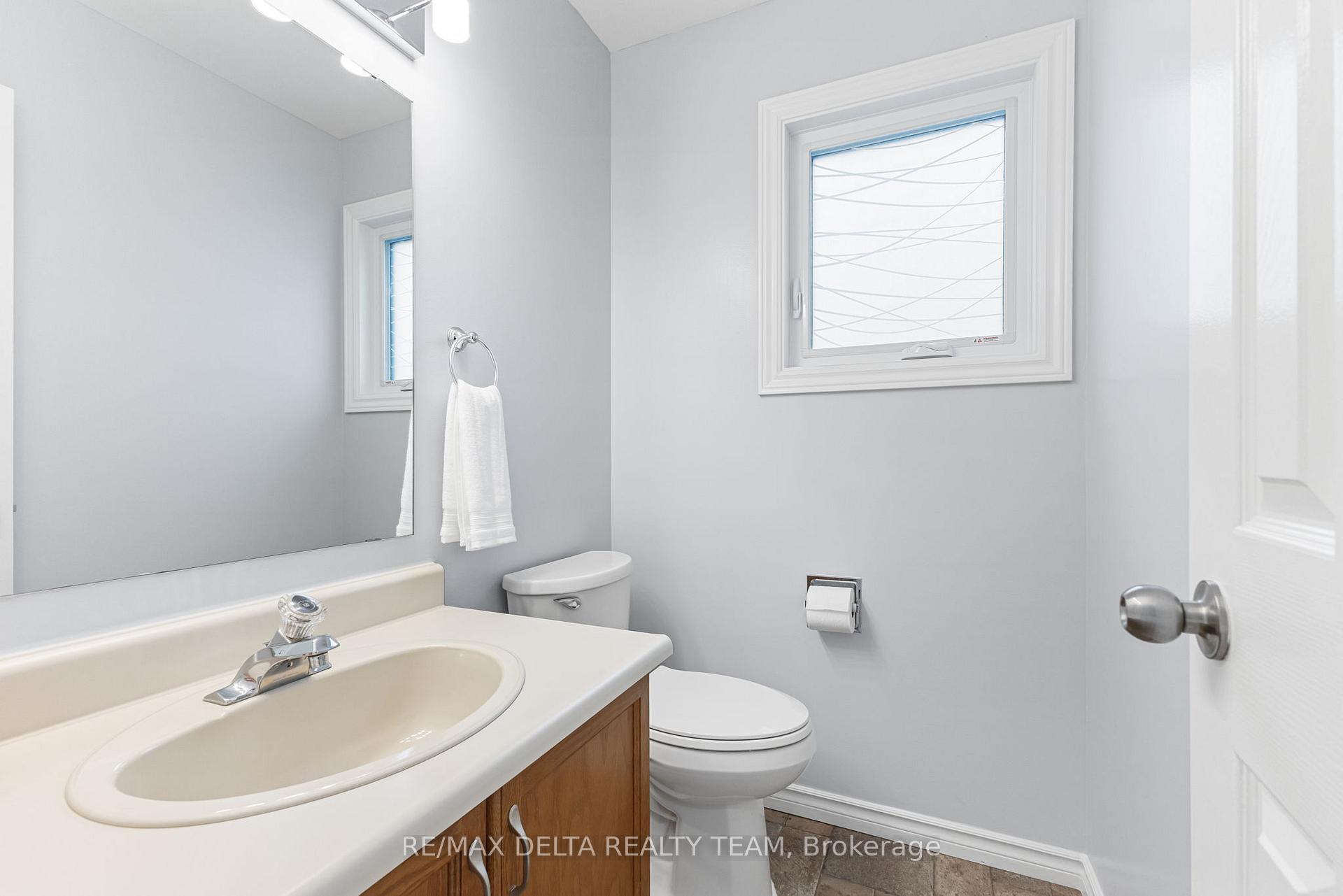 Photo 5 of 1677 Des Perdrix Crescent, Ottawa, Orleans/Sunridge — HOMEH