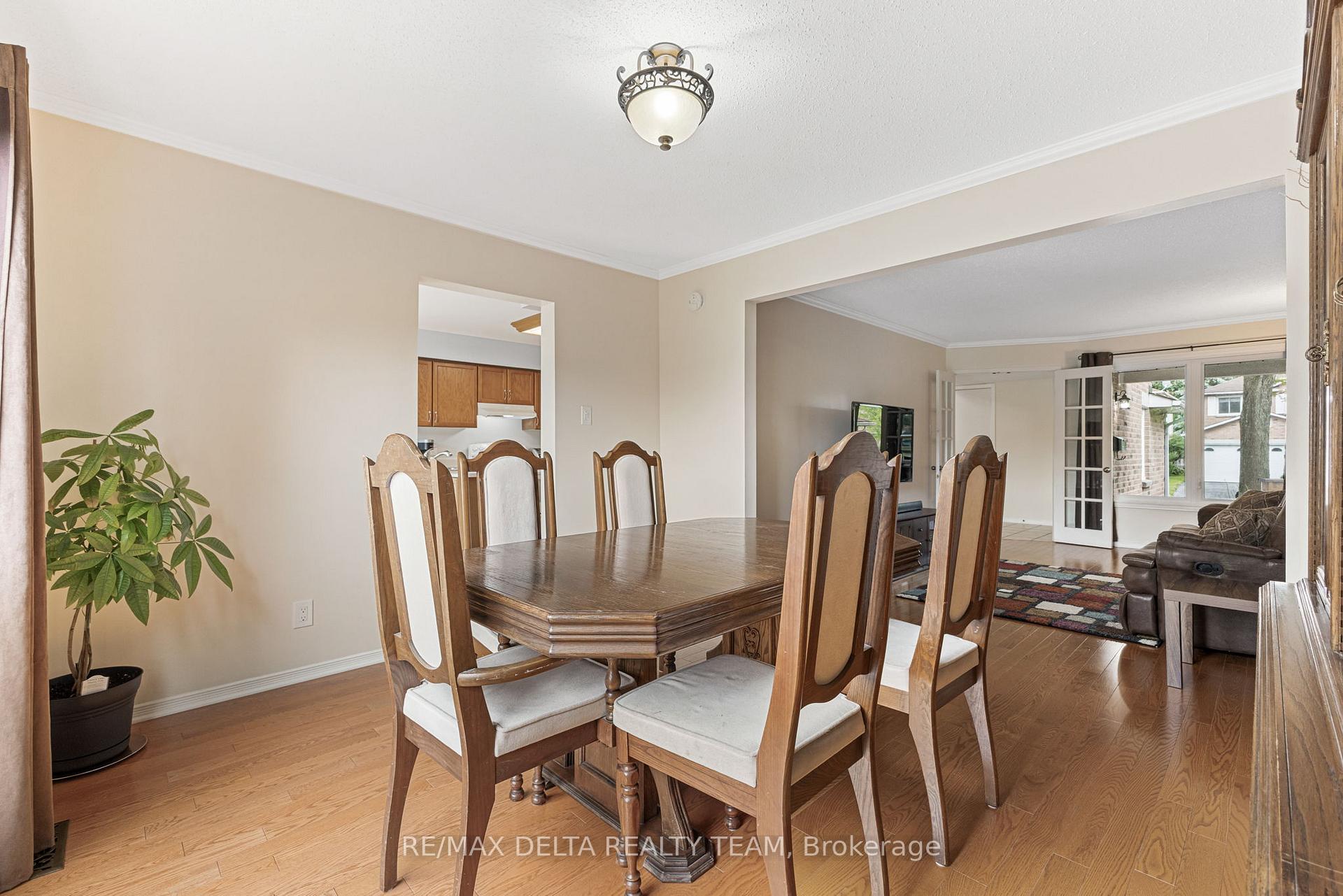 Photo 8 of 1677 Des Perdrix Crescent, Ottawa, Orleans/Sunridge — HOMEH