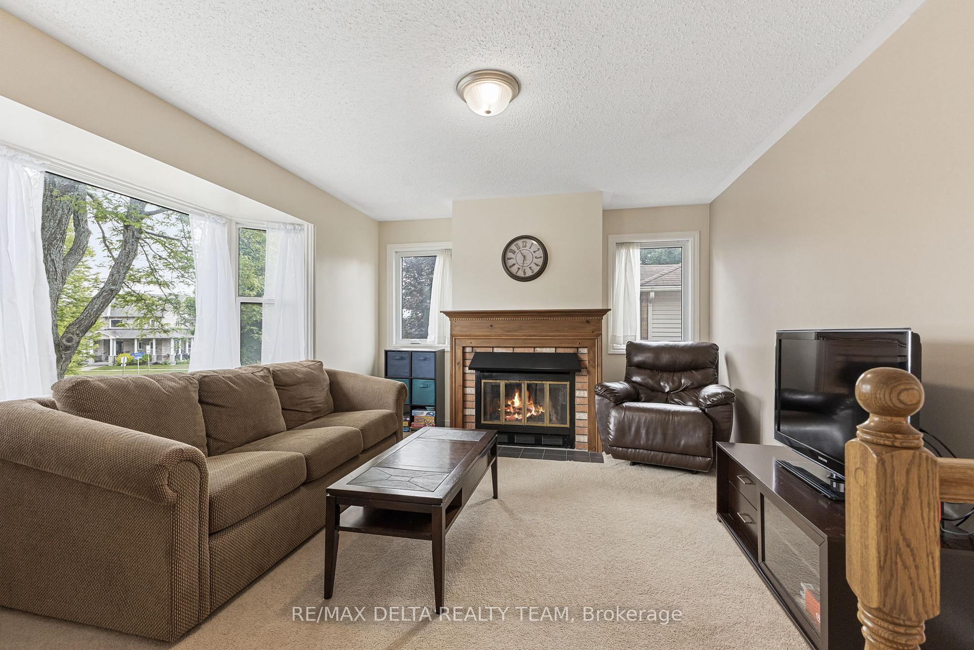 Photo 17 of 1677 Des Perdrix Crescent, Ottawa, Orleans/Sunridge — HOMEH