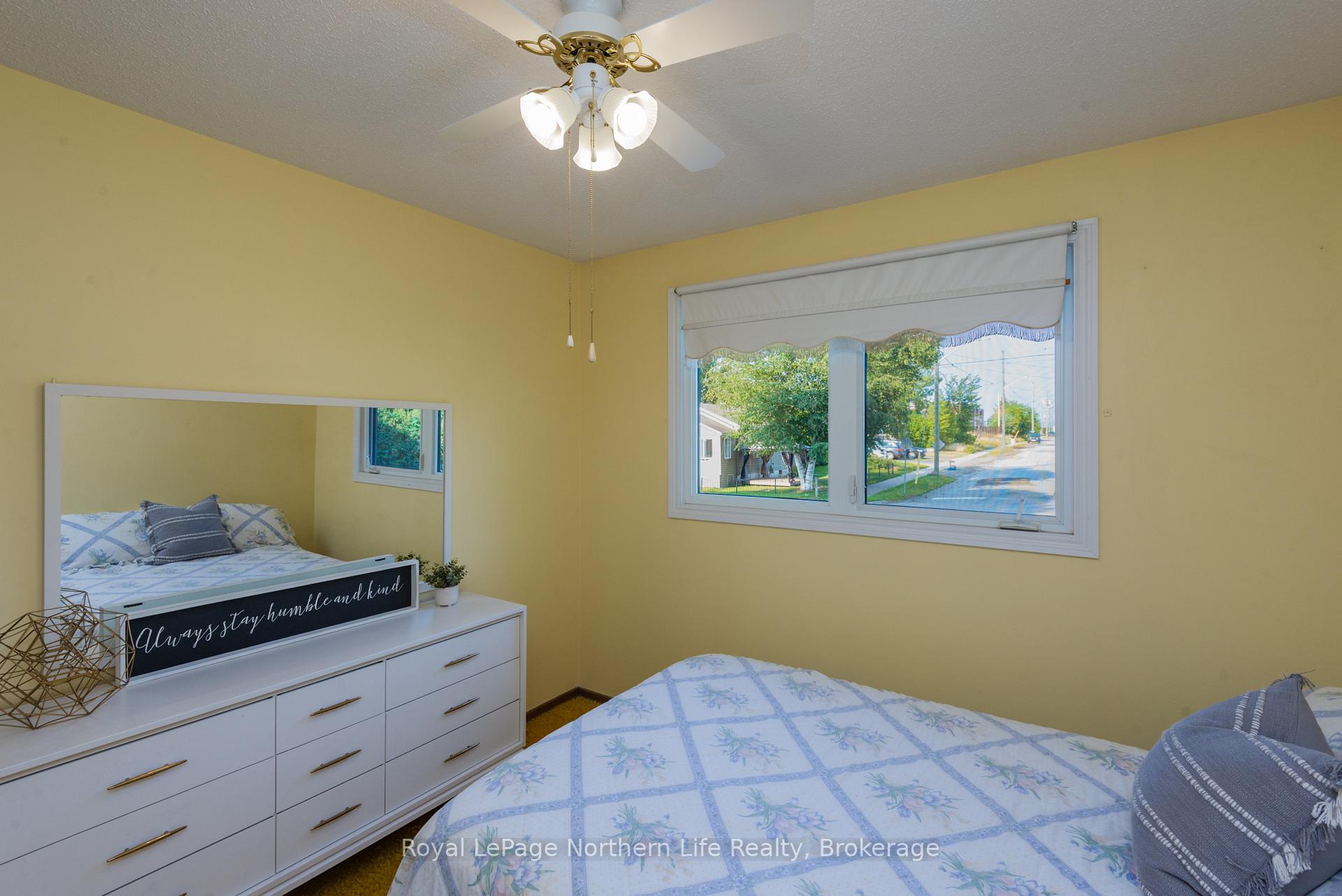 Photo 18 of 627 Hardy Street, North Bay, Central — HOMEH