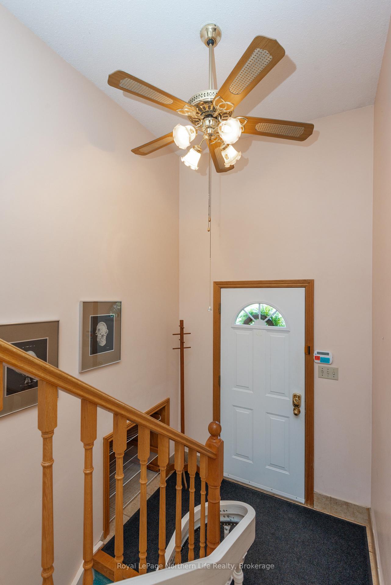 Photo 23 of 627 Hardy Street, North Bay, Central — HOMEH