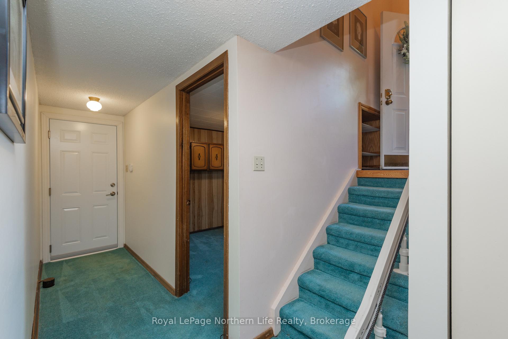 Photo 24 of 627 Hardy Street, North Bay, Central — HOMEH