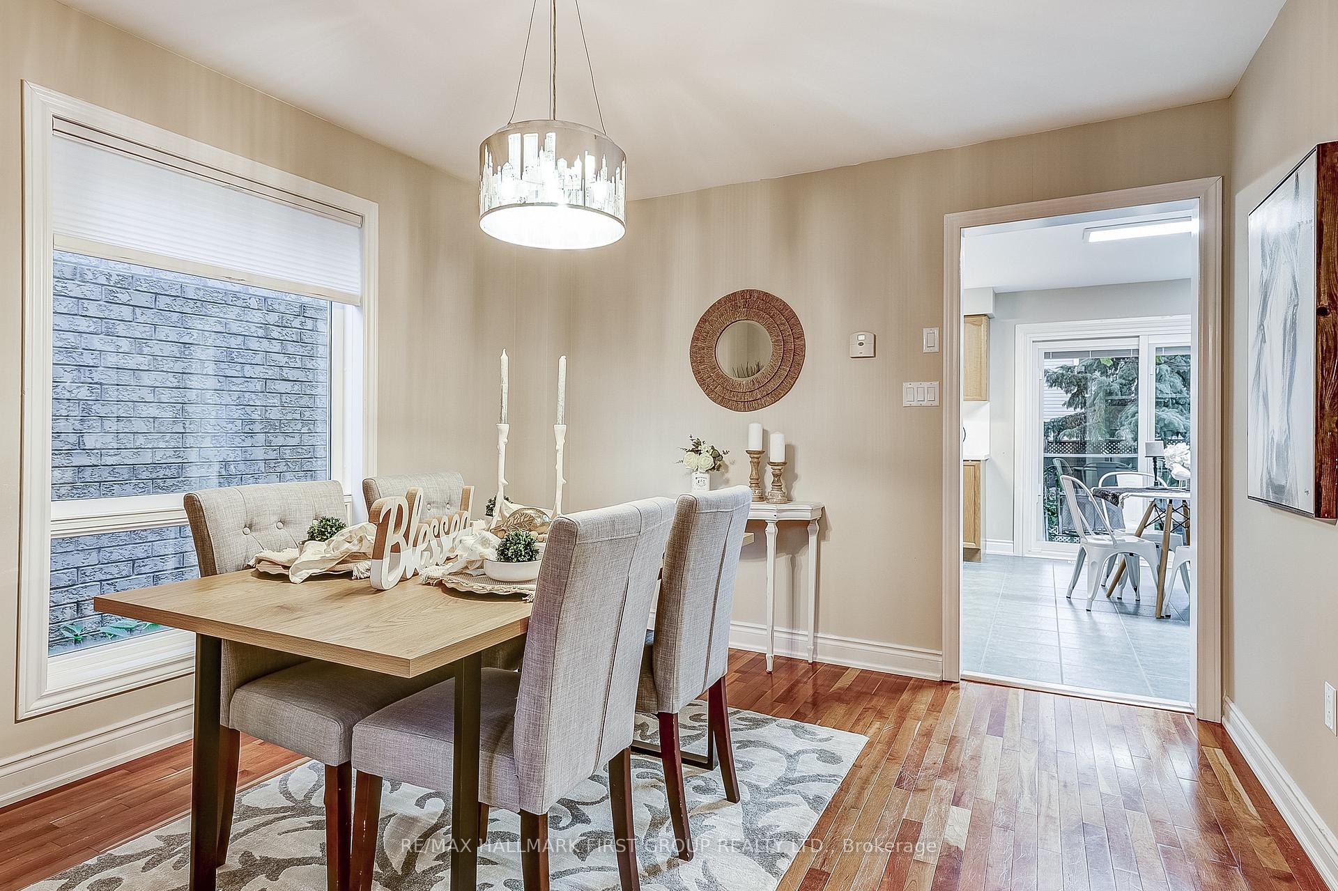 Photo 9 of 1429 Lyncroft Crescent, Oshawa, Taunton — HOMEH