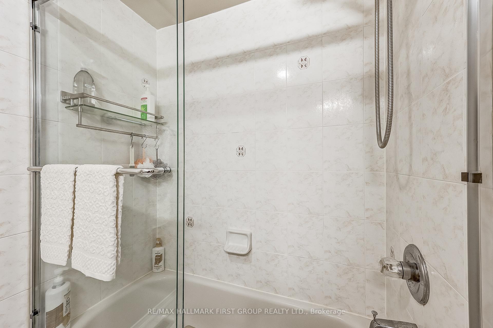 Photo 25 of 1429 Lyncroft Crescent, Oshawa, Taunton — HOMEH