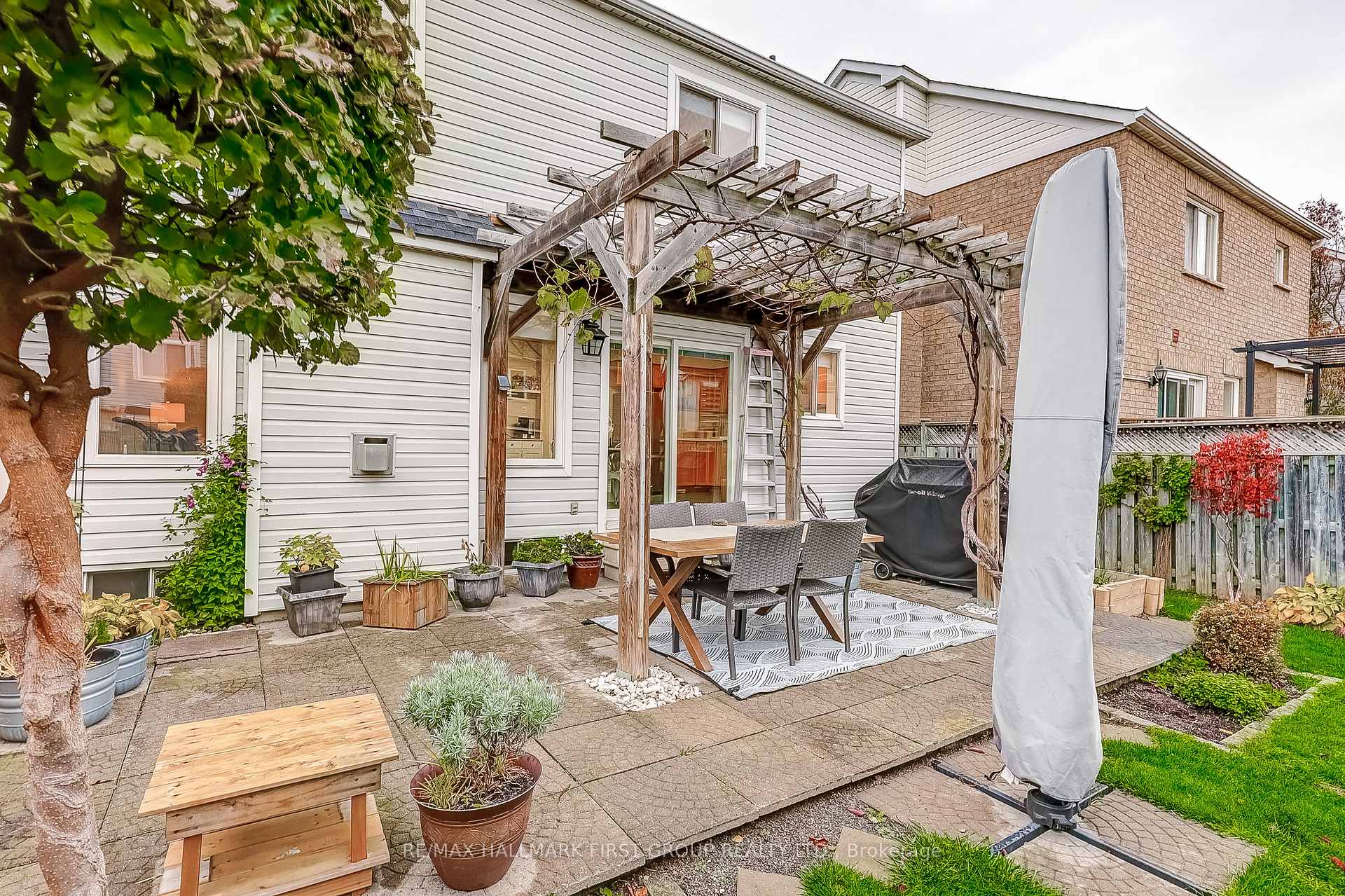 Photo 41 of 1429 Lyncroft Crescent, Oshawa, Taunton — HOMEH