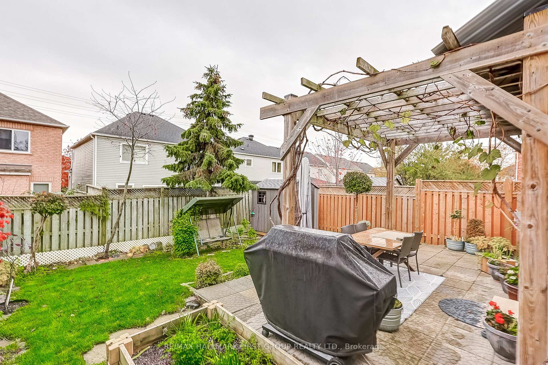 Photo 42 of 1429 Lyncroft Crescent, Oshawa, Taunton — HOMEH
