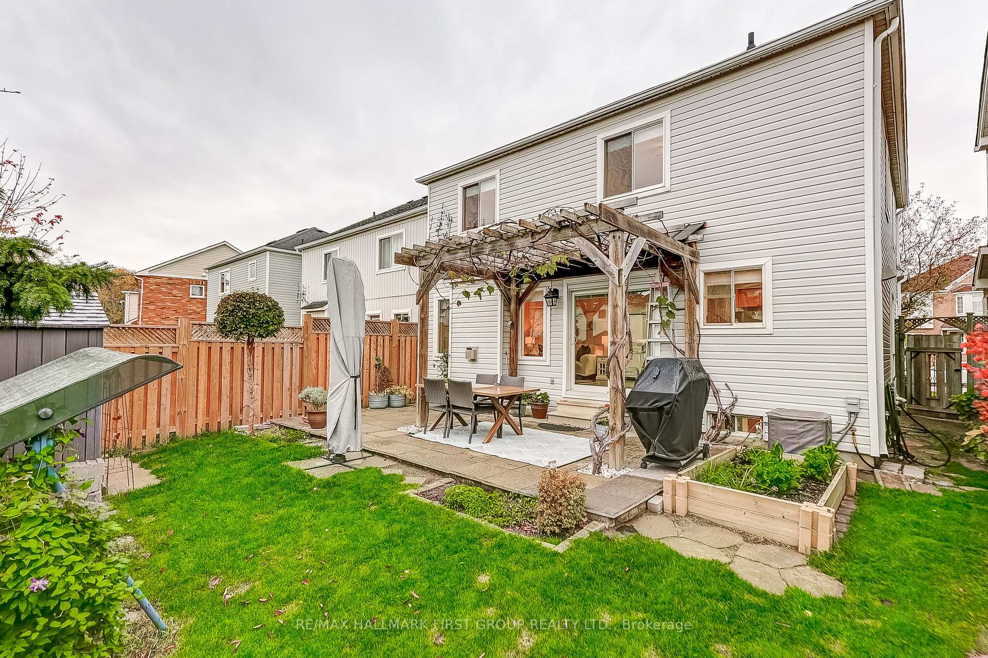 Photo 44 of 1429 Lyncroft Crescent, Oshawa, Taunton — HOMEH