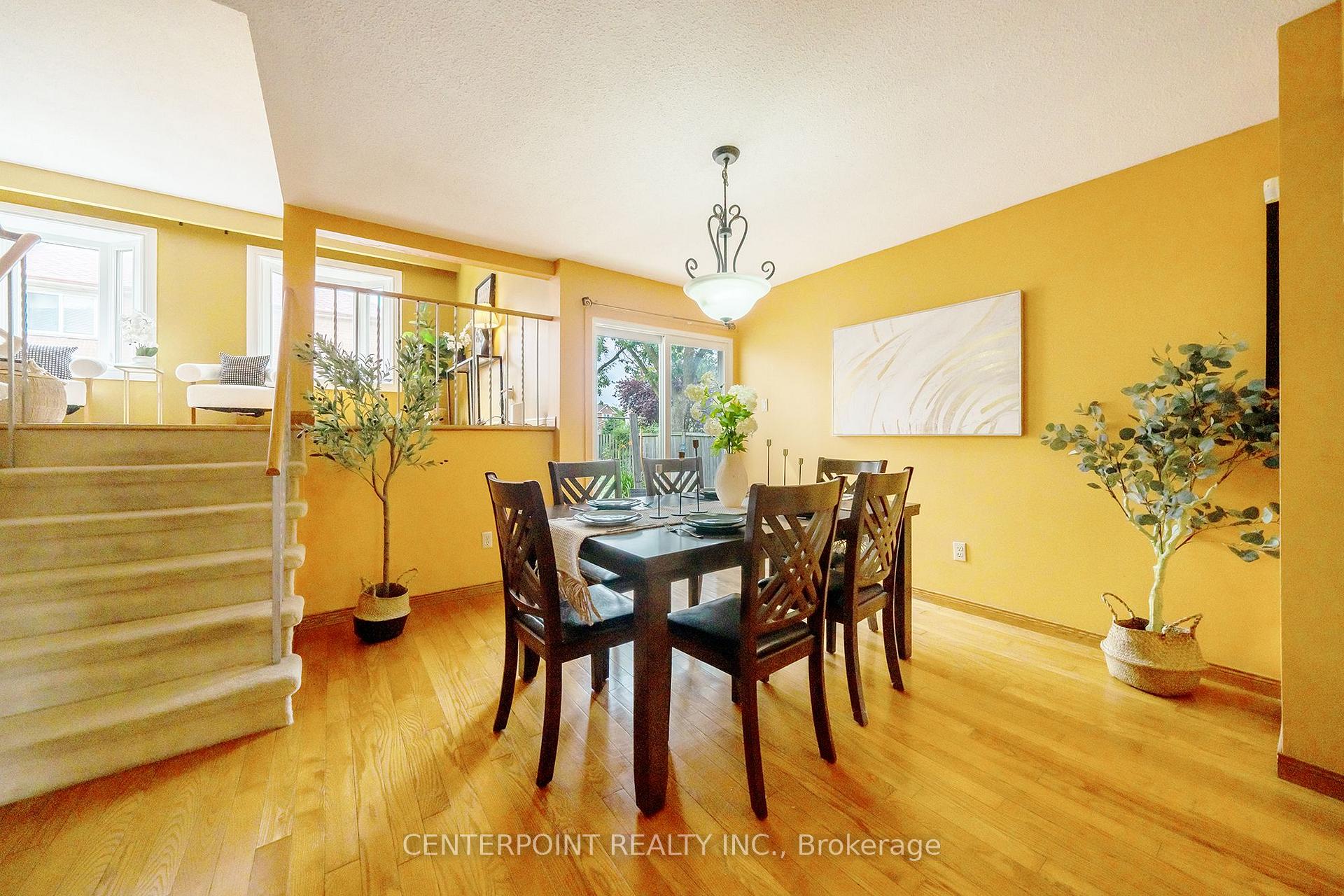 Photo 4 of 4142 Tea Garden Circle, Mississauga, Creditview — HOMEH