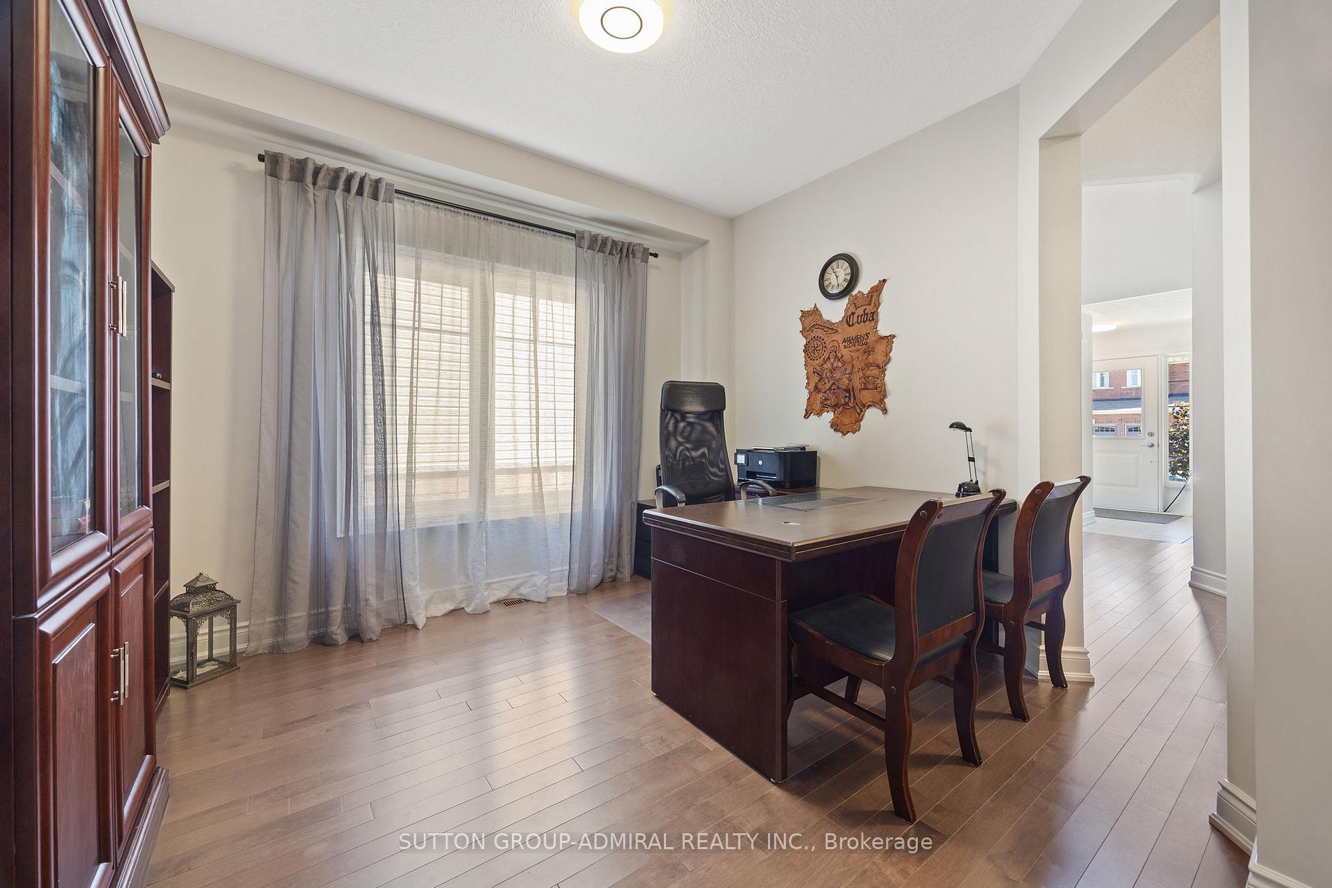 Photo 5 of 20 Jones Street, New Tecumseth, Alliston — HOMEH