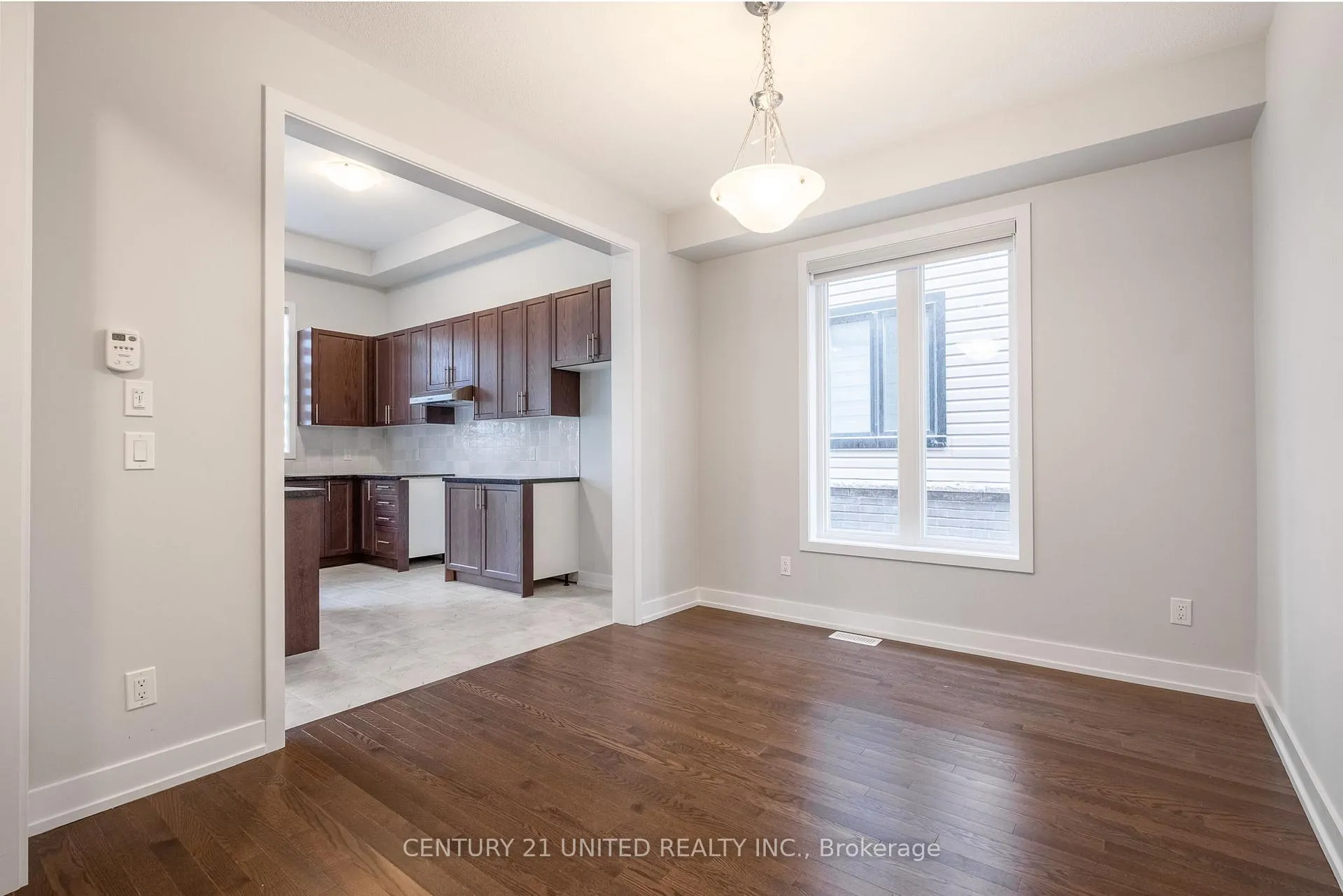 Photo 12 of 1040 Suddard Avenue, Oshawa, Kedron — HOMEH