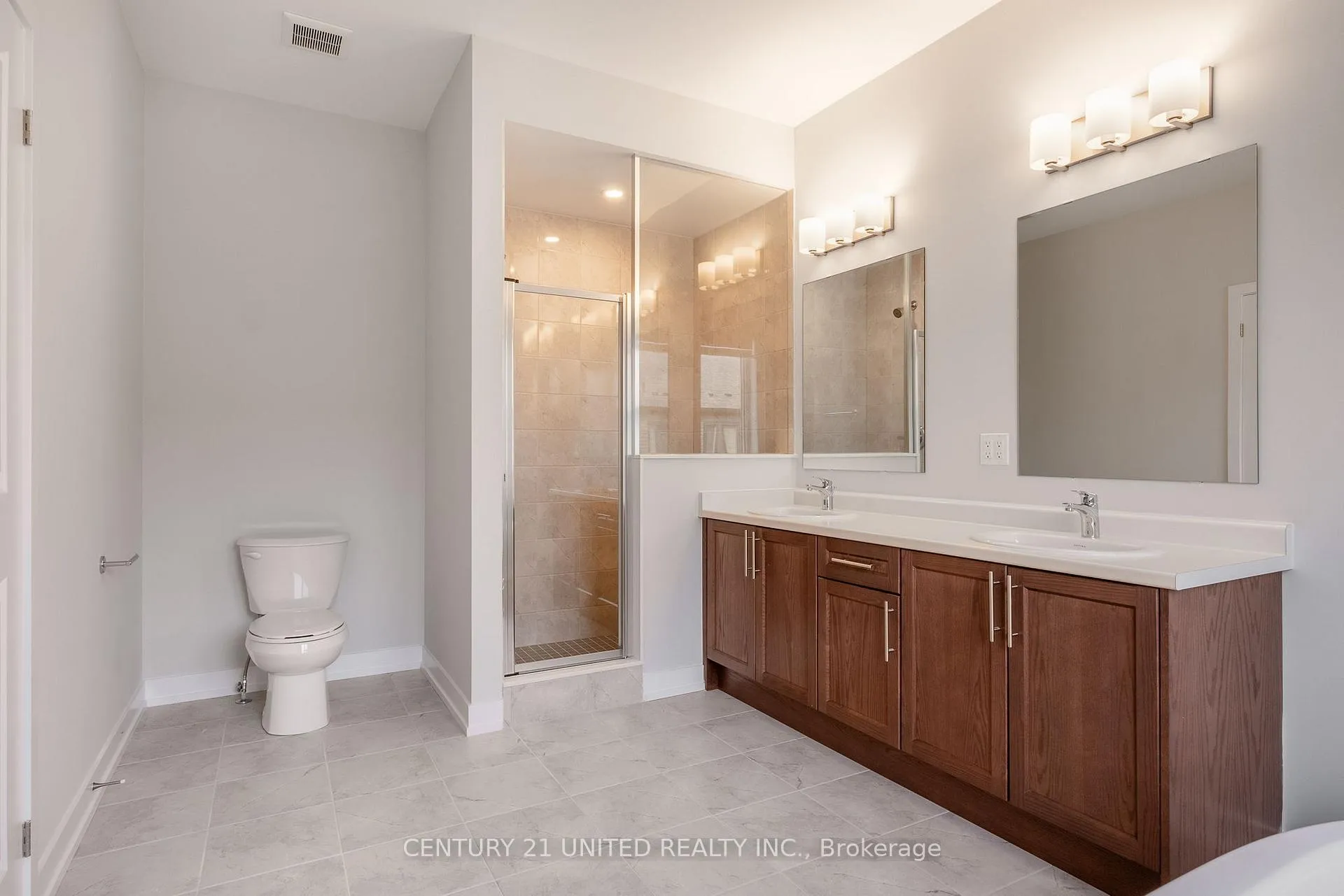 Photo 38 of 1040 Suddard Avenue, Oshawa, Kedron — HOMEH