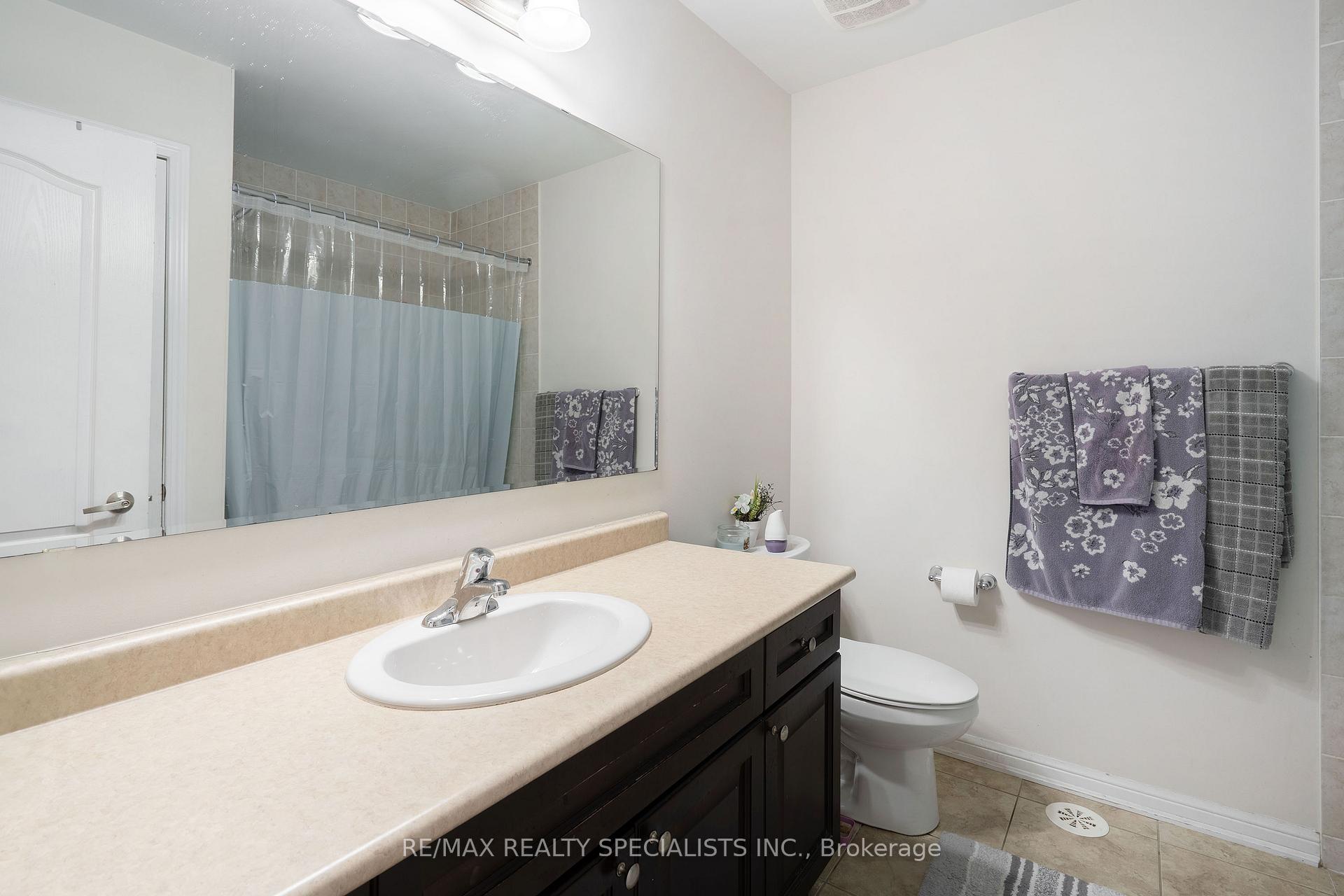 Photo 10 of 912 Nadalin Heights, Milton, Willmott — HOMEH