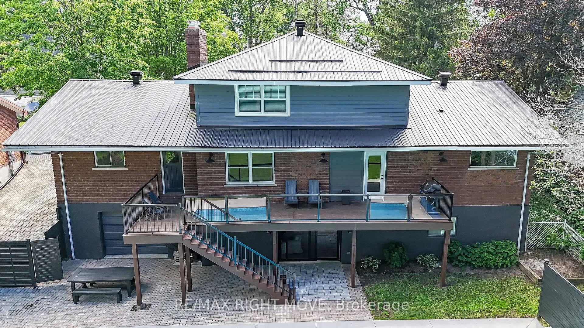 Photo 45 of 407 Bay Street, Orillia — HOMEH