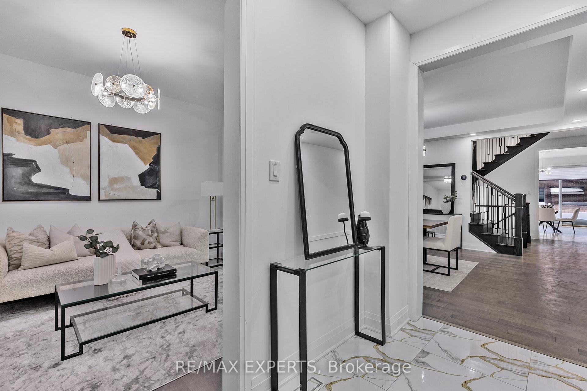 Photo 5 of 1411 Lobelia Cresent Crescent, Milton, Walker — HOMEH