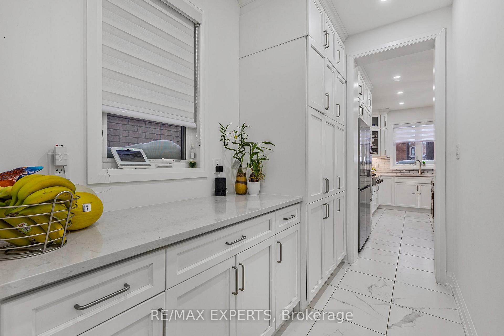 Photo 6 of 1411 Lobelia Cresent Crescent, Milton, Walker — HOMEH