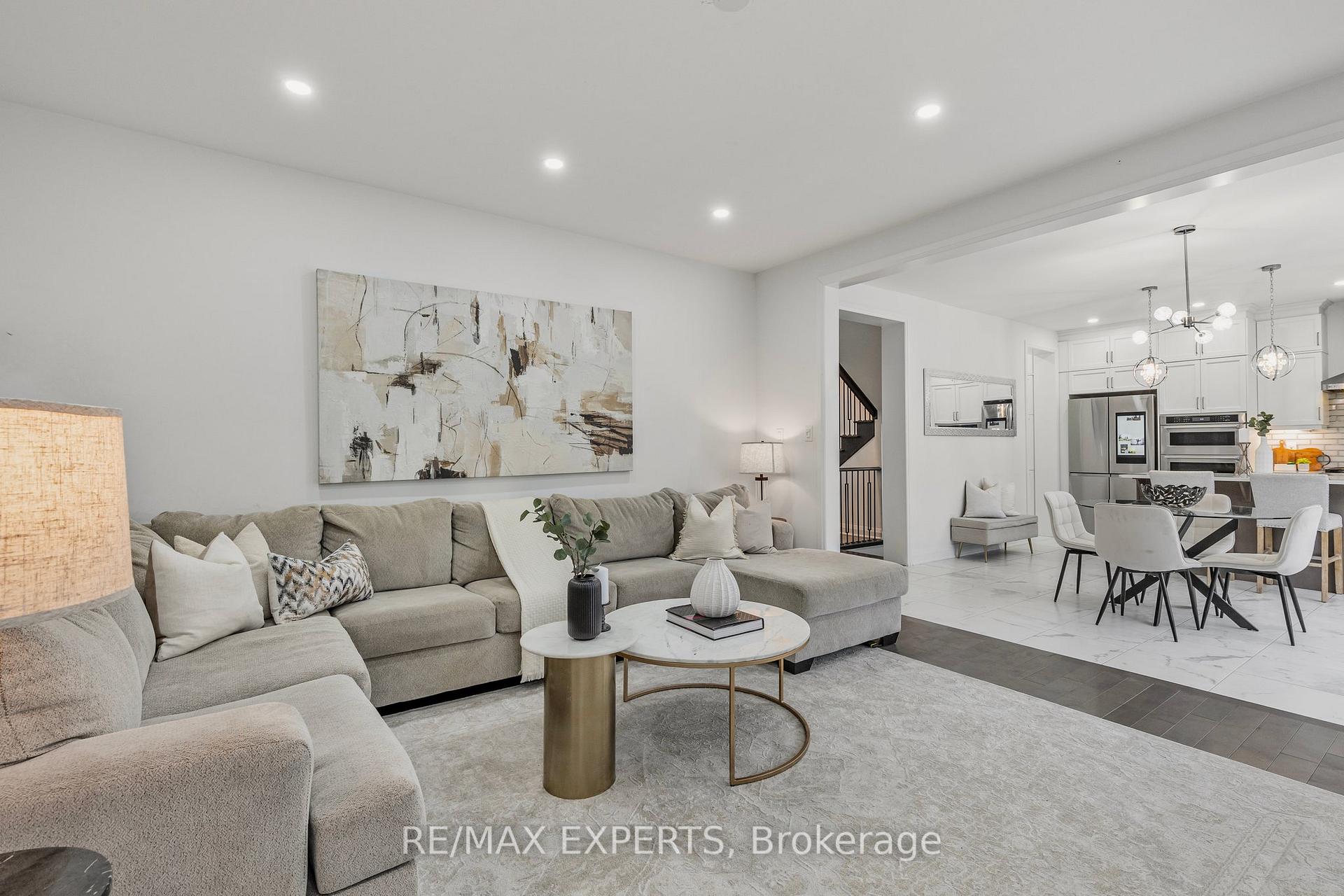 Photo 11 of 1411 Lobelia Cresent Crescent, Milton, Walker — HOMEH