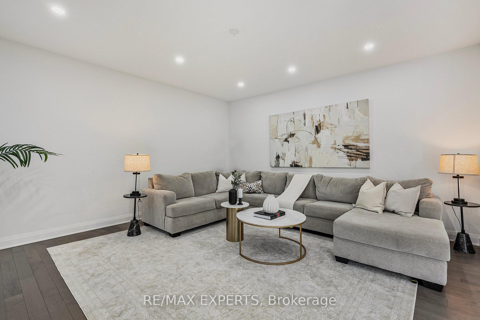 Photo 9 of 1411 Lobelia Cresent Crescent, Milton, Walker — HOMEH