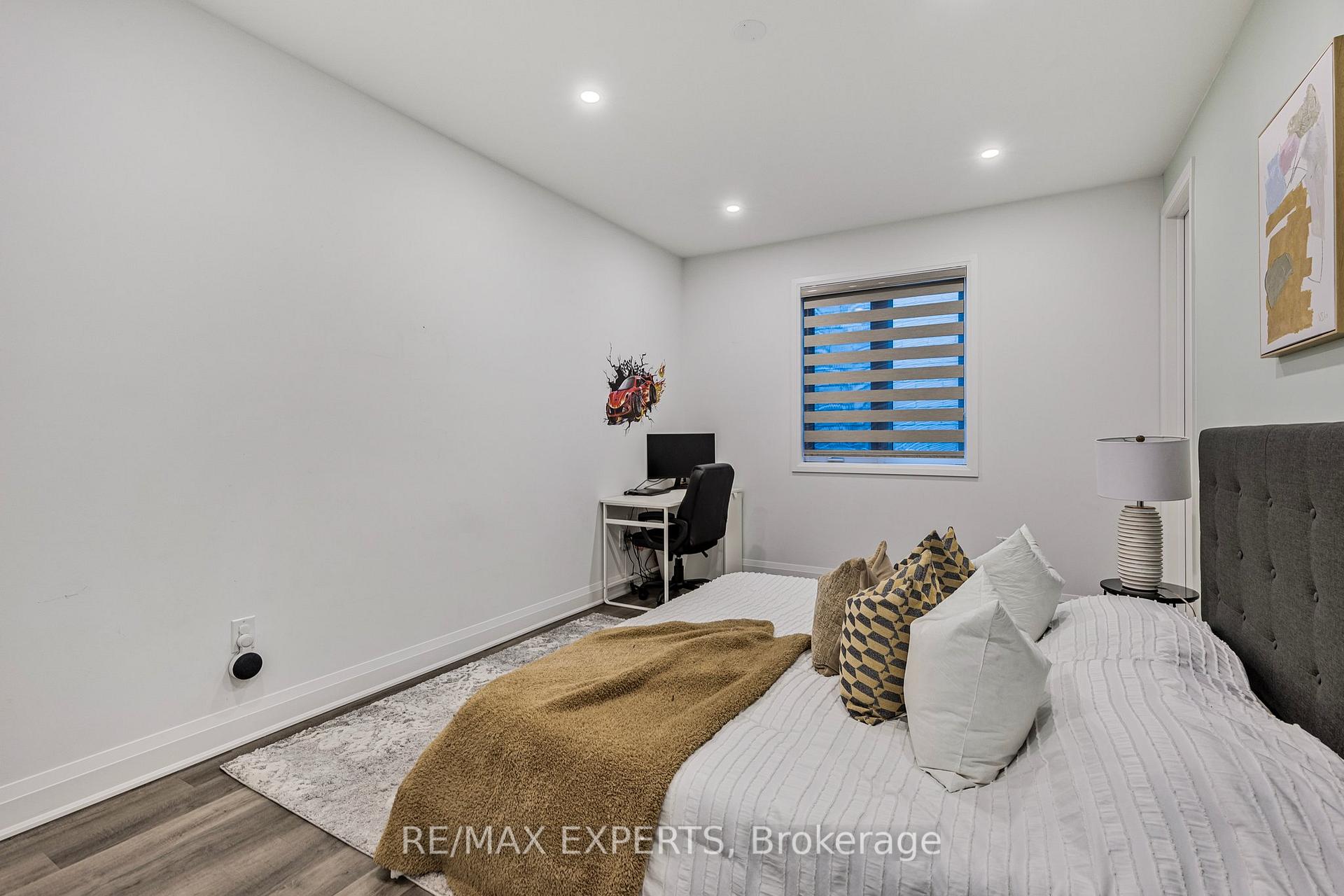 Photo 27 of 1411 Lobelia Cresent Crescent, Milton, Walker — HOMEH