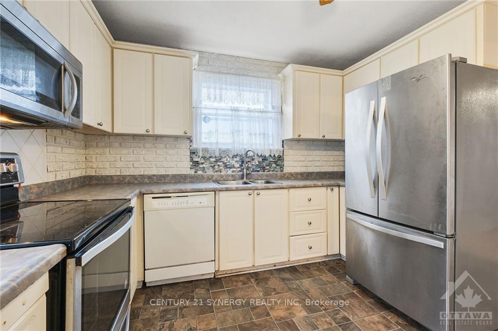 Photo 12 of 41 Columbus Avenue, Ottawa, Overbrook — HOMEH