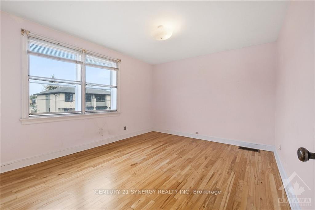 Photo 18 of 41 Columbus Avenue, Ottawa, Overbrook — HOMEH