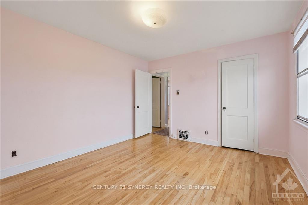 Photo 19 of 41 Columbus Avenue, Ottawa, Overbrook — HOMEH