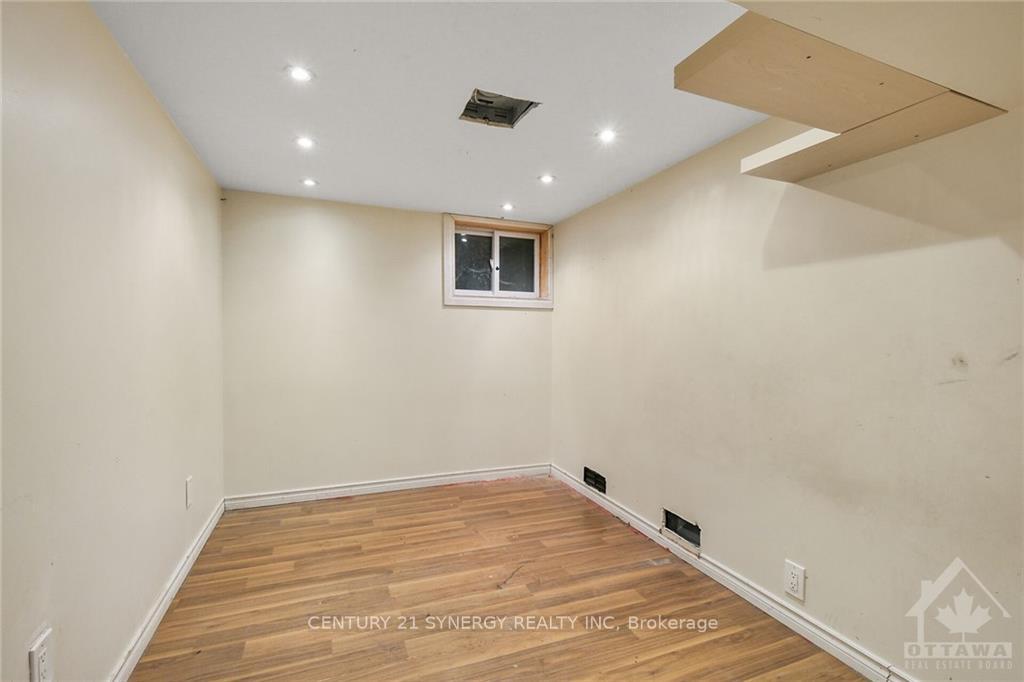Photo 24 of 41 Columbus Avenue, Ottawa, Overbrook — HOMEH