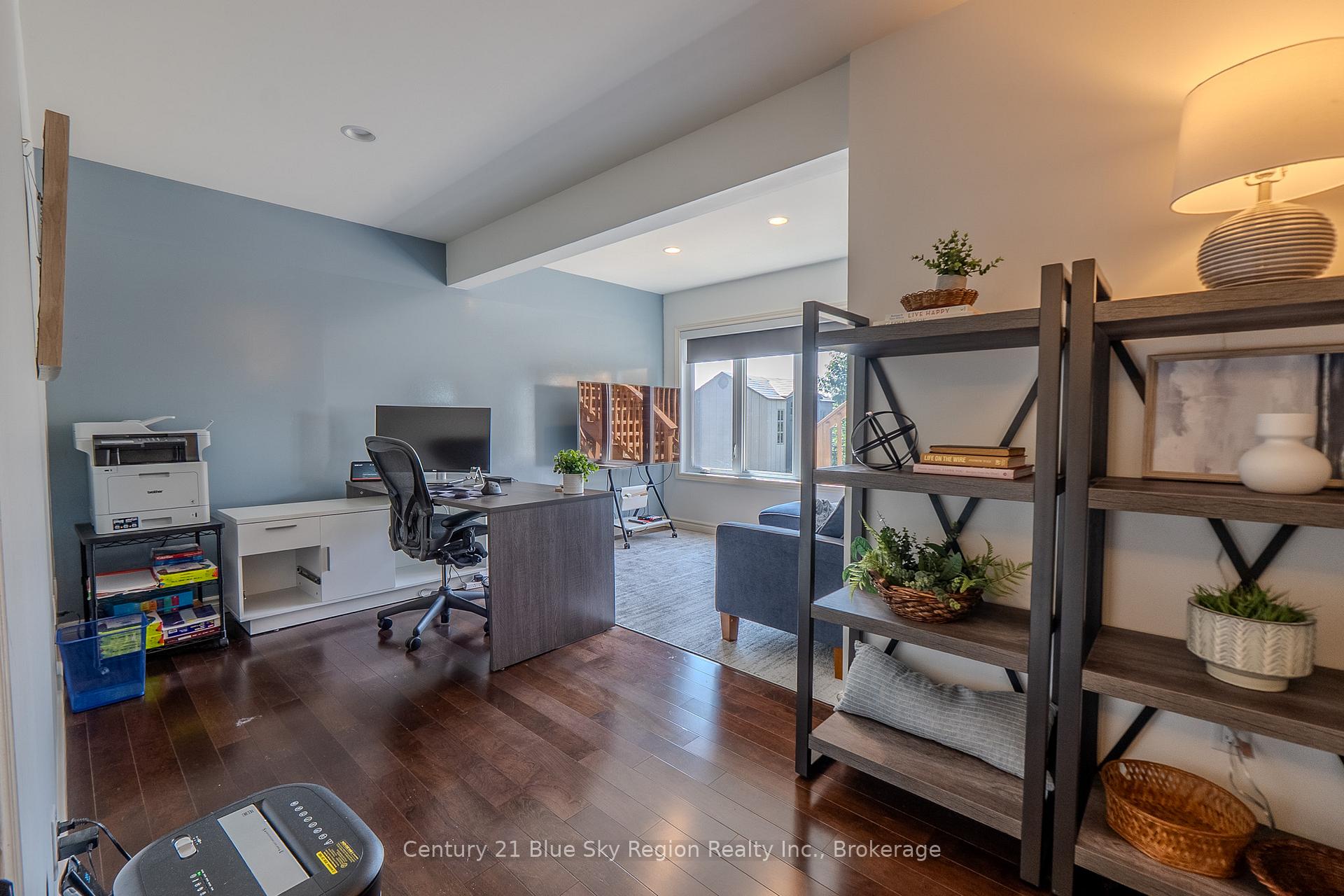 Photo 32 of 435 Surrey Drive, North Bay, Airport — HOMEH