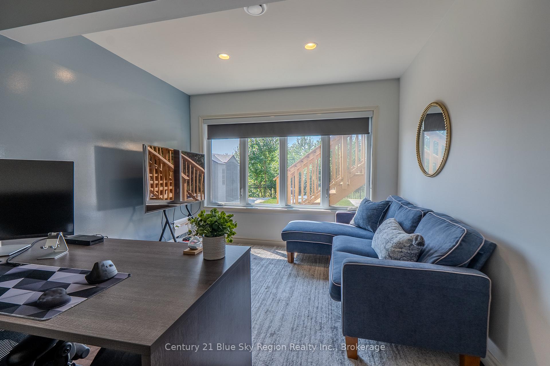 Photo 33 of 435 Surrey Drive, North Bay, Airport — HOMEH