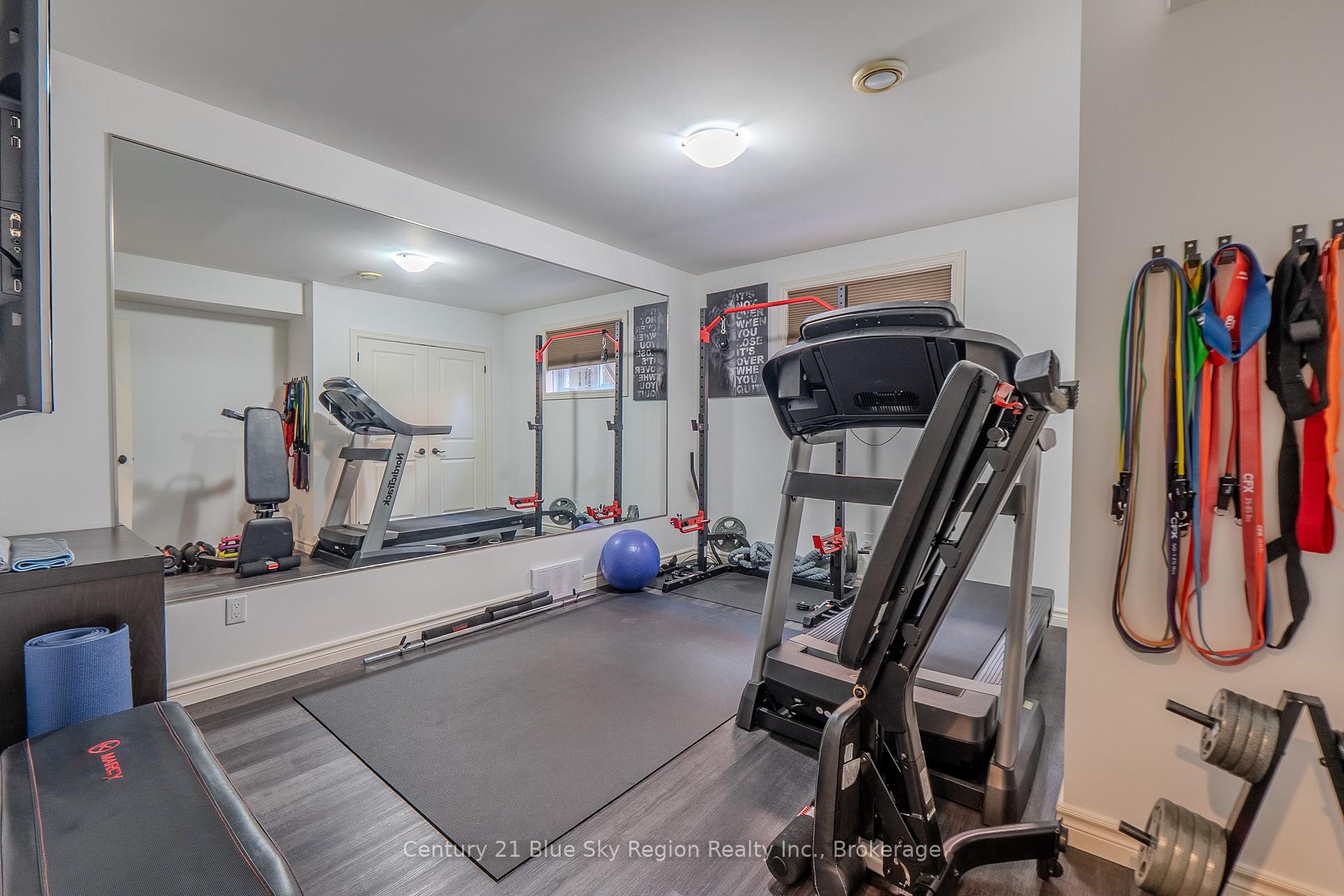 Photo 34 of 435 Surrey Drive, North Bay, Airport — HOMEH