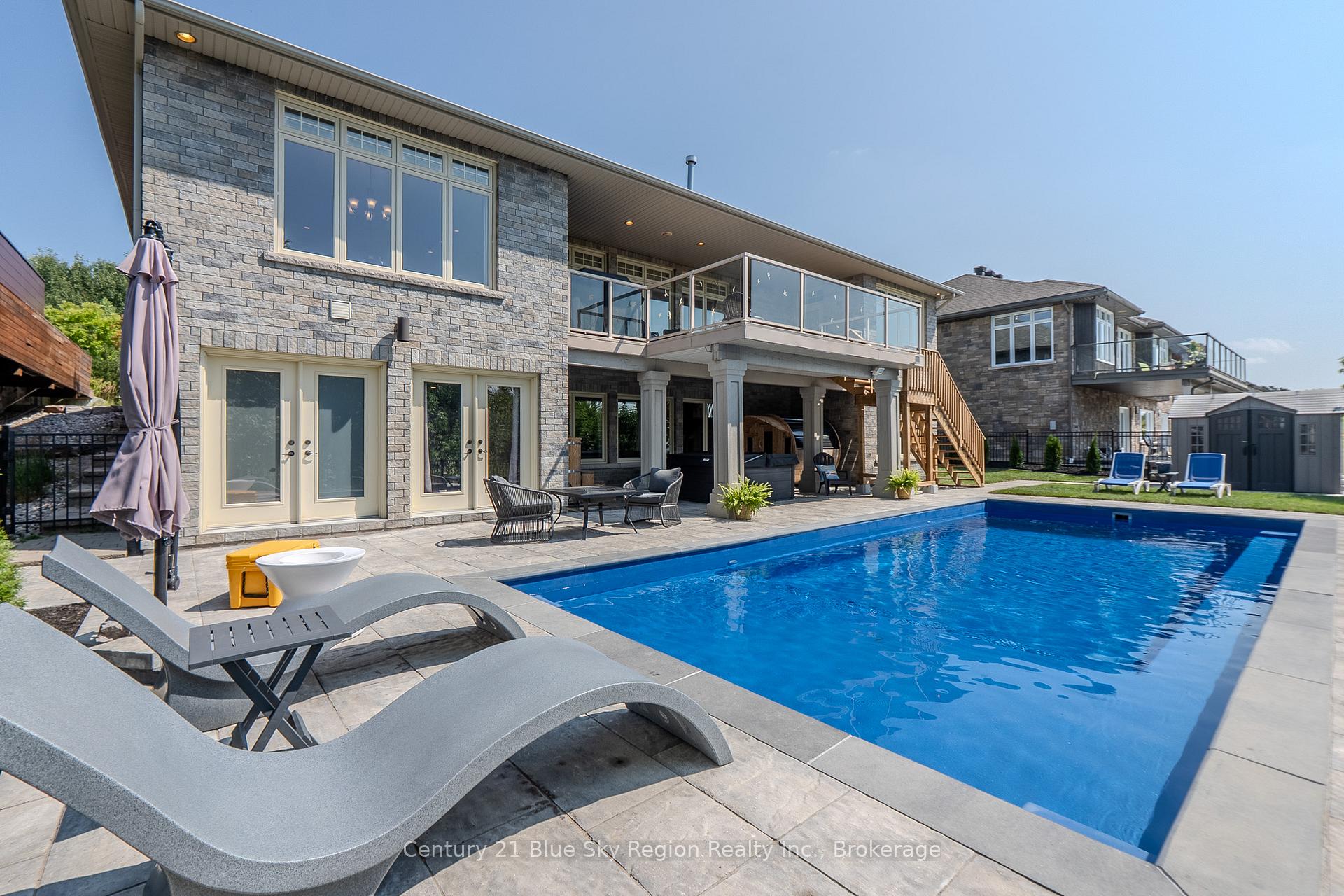 Photo 41 of 435 Surrey Drive, North Bay, Airport — HOMEH
