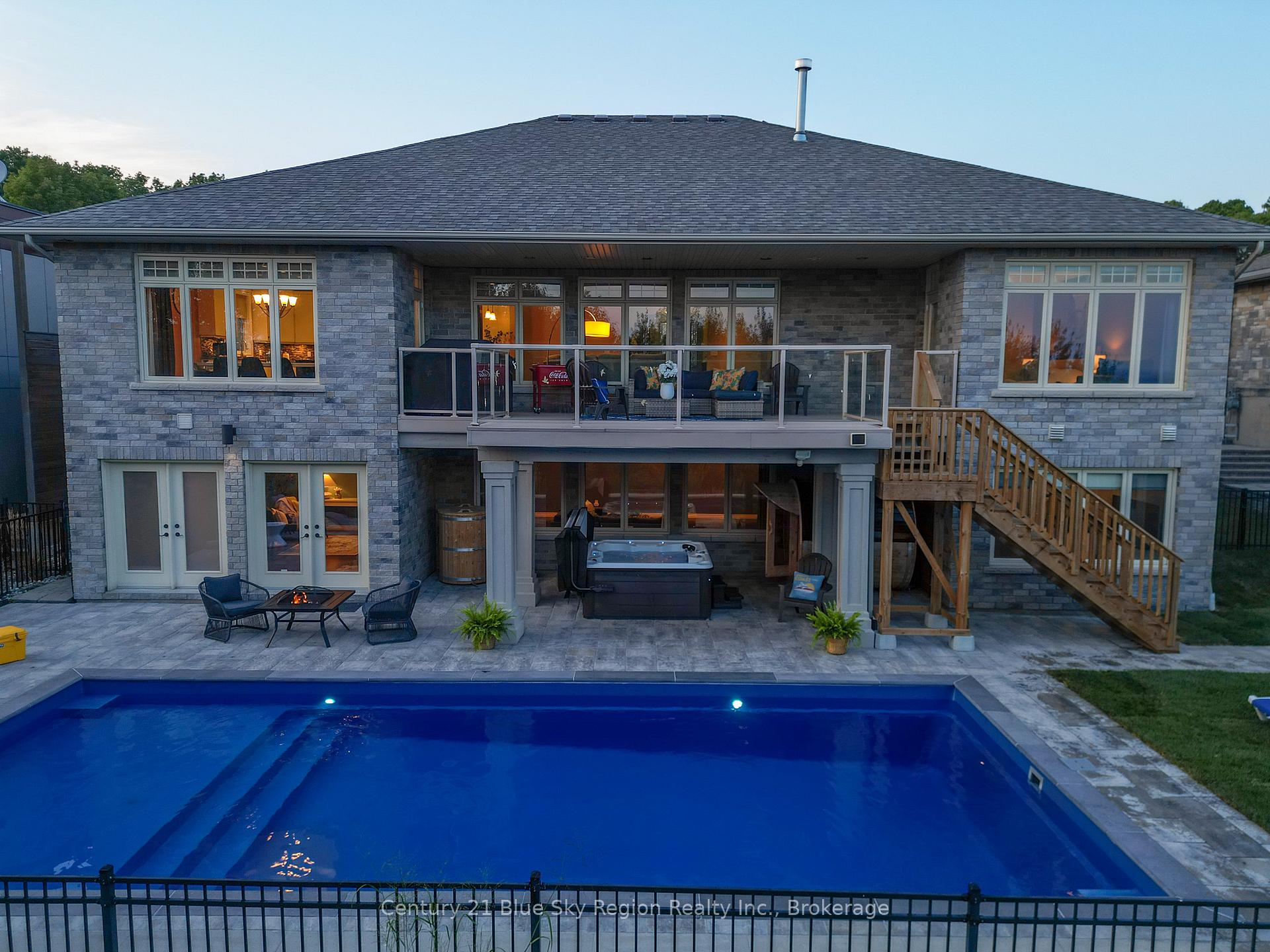 Photo 49 of 435 Surrey Drive, North Bay, Airport — HOMEH