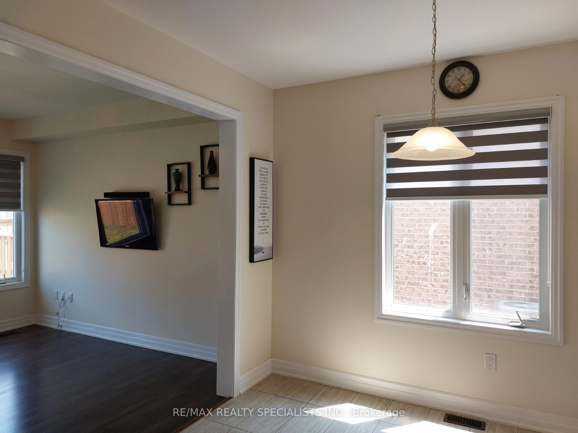 Photo 7 of 4355 Eclipse Way, Niagara Falls, Lyons Creek — HOMEH