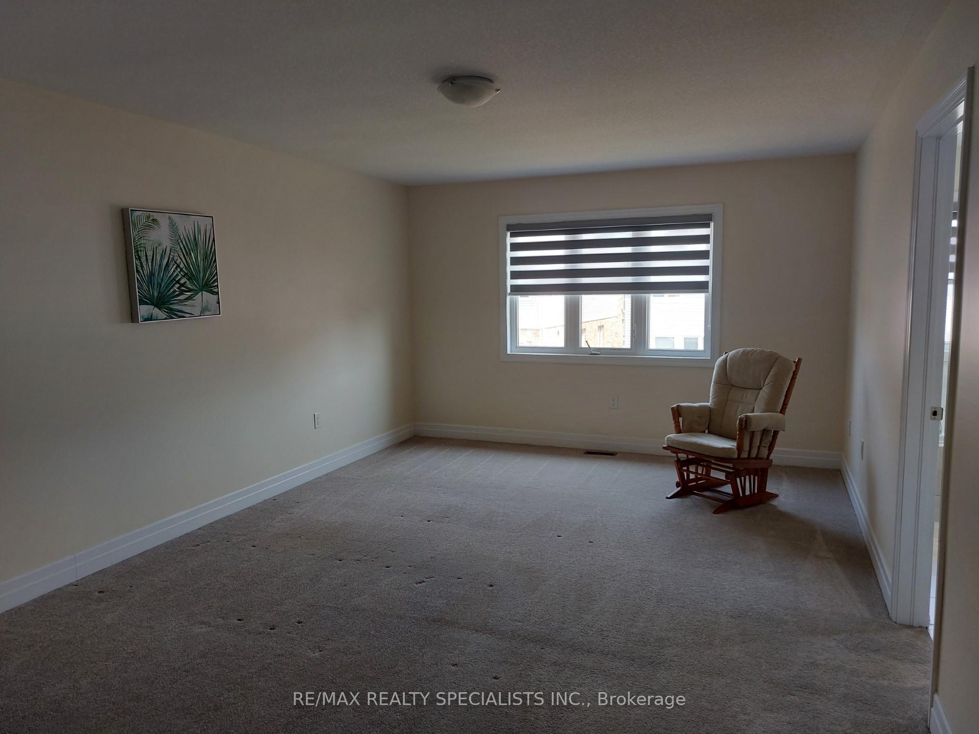 Photo 11 of 4355 Eclipse Way, Niagara Falls, Lyons Creek — HOMEH