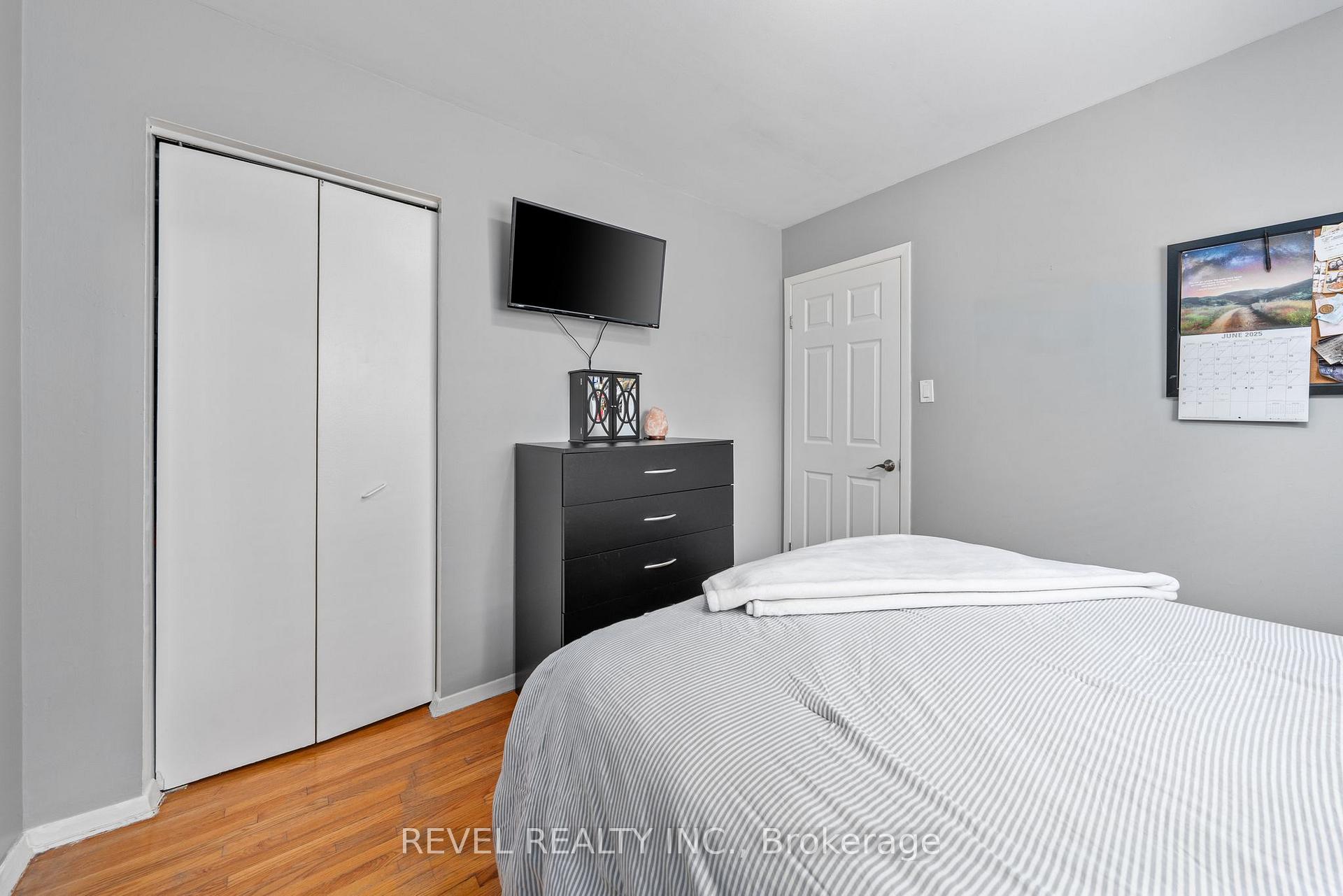 Photo 27 of 21 Adeline Avenue, New Tecumseth, Tottenham — HOMEH